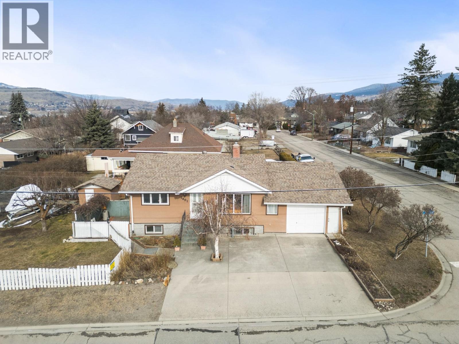1801 35th Avenue, Vernon, British Columbia  V1T 2R9 - Photo 36 - 10377767