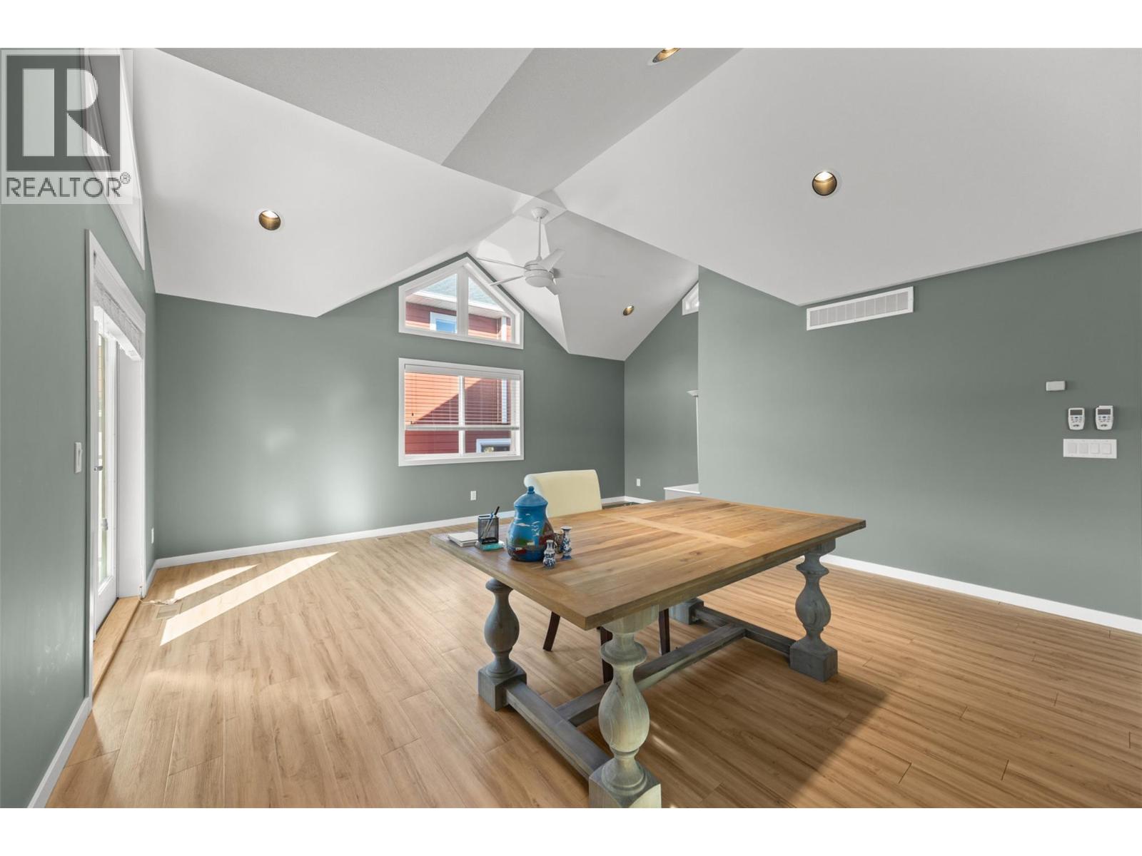 13606 Kelly Avenue, Summerland, British Columbia  V0H 1Z0 - Photo 14 - 10377749