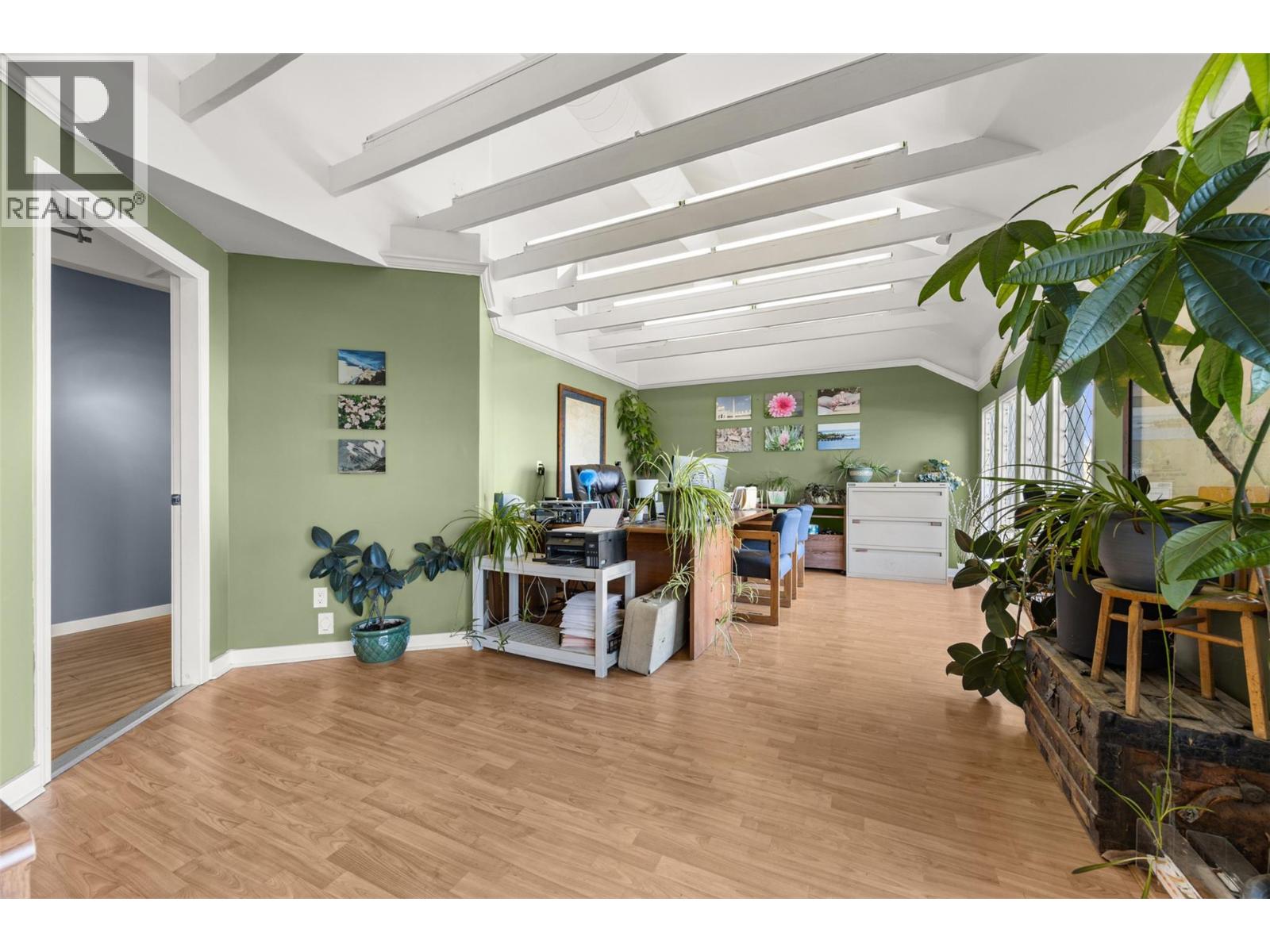 13606 Kelly Avenue, Summerland, British Columbia  V0H 1Z0 - Photo 4 - 10377749