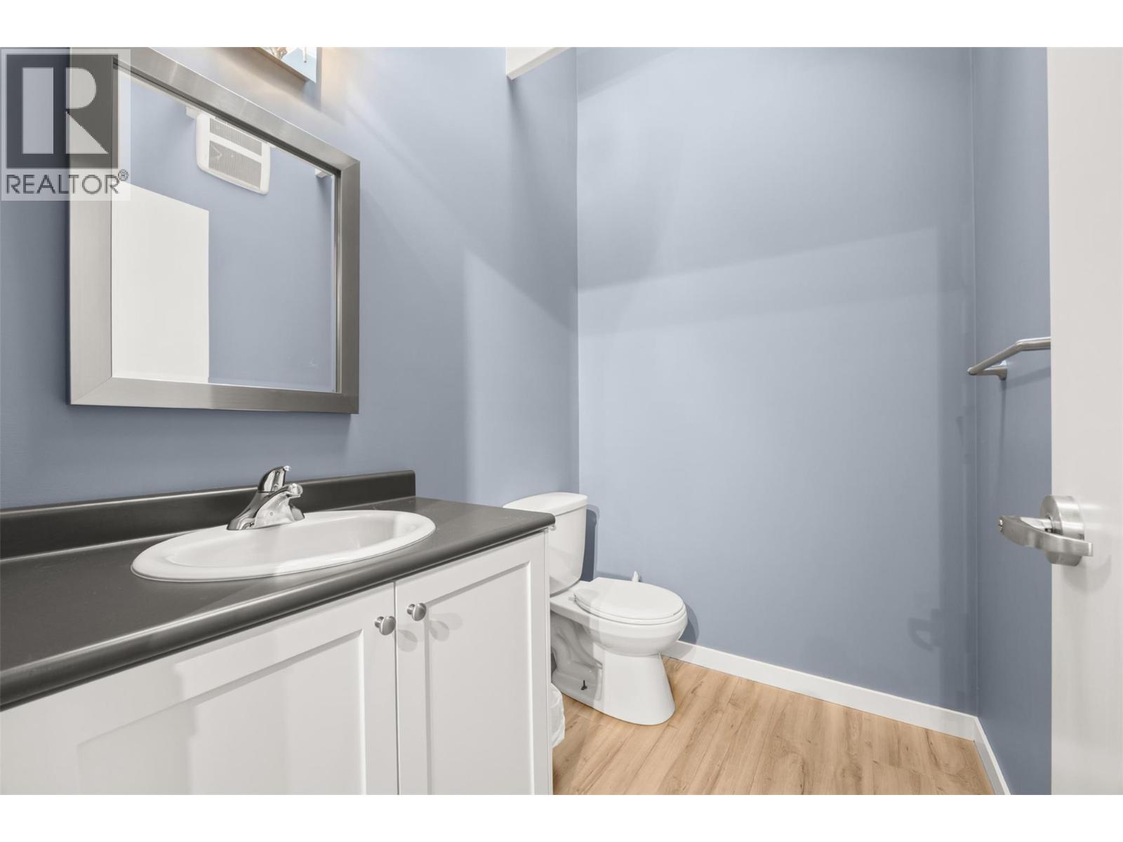 13606 Kelly Avenue, Summerland, British Columbia  V0H 1Z0 - Photo 9 - 10377749