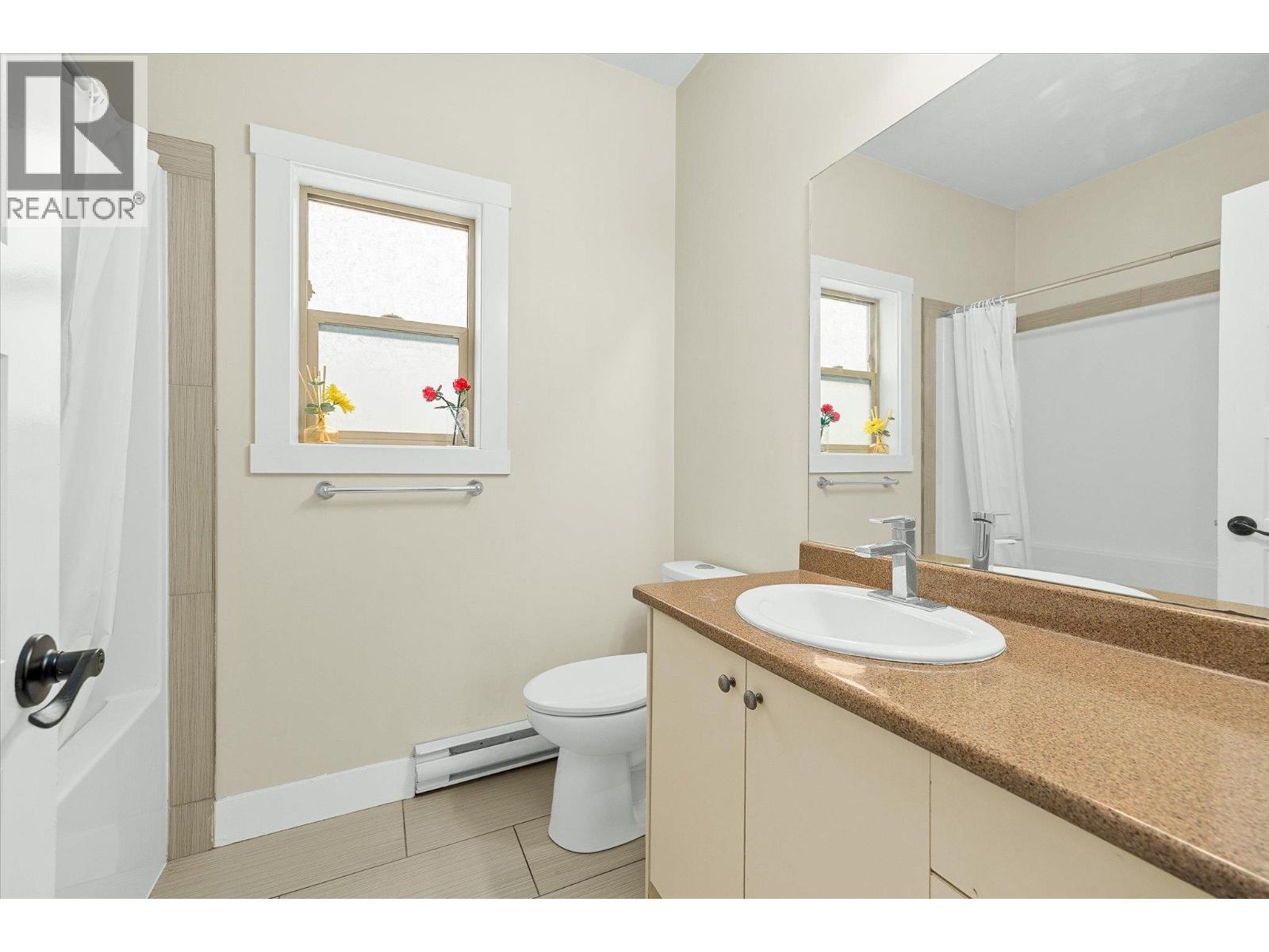 950 Rutland Road N, Kelowna, British Columbia  V1X 3B7 - Photo 43 - 10375810