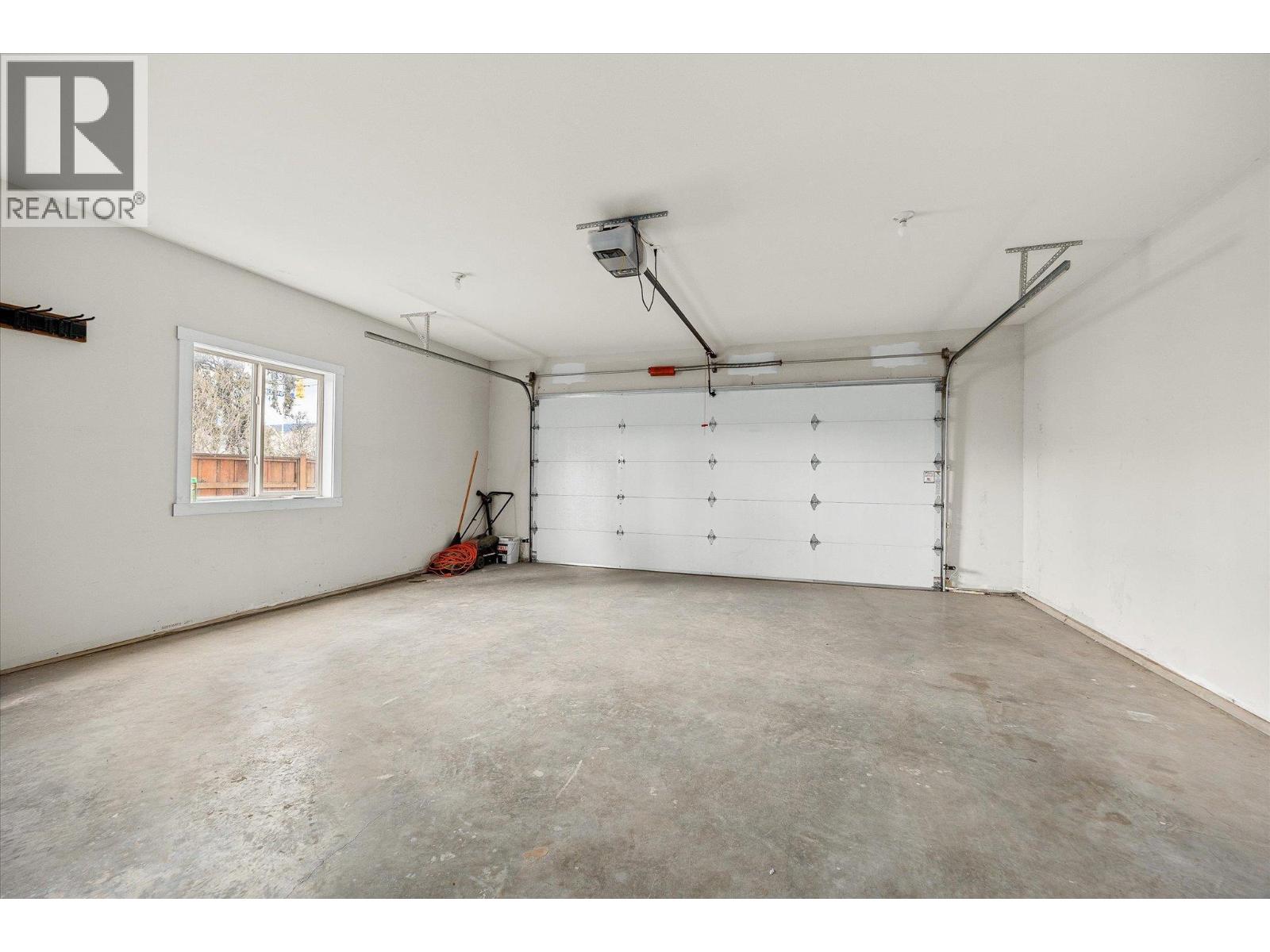 950 Rutland Road N, Kelowna, British Columbia  V1X 3B7 - Photo 46 - 10375810