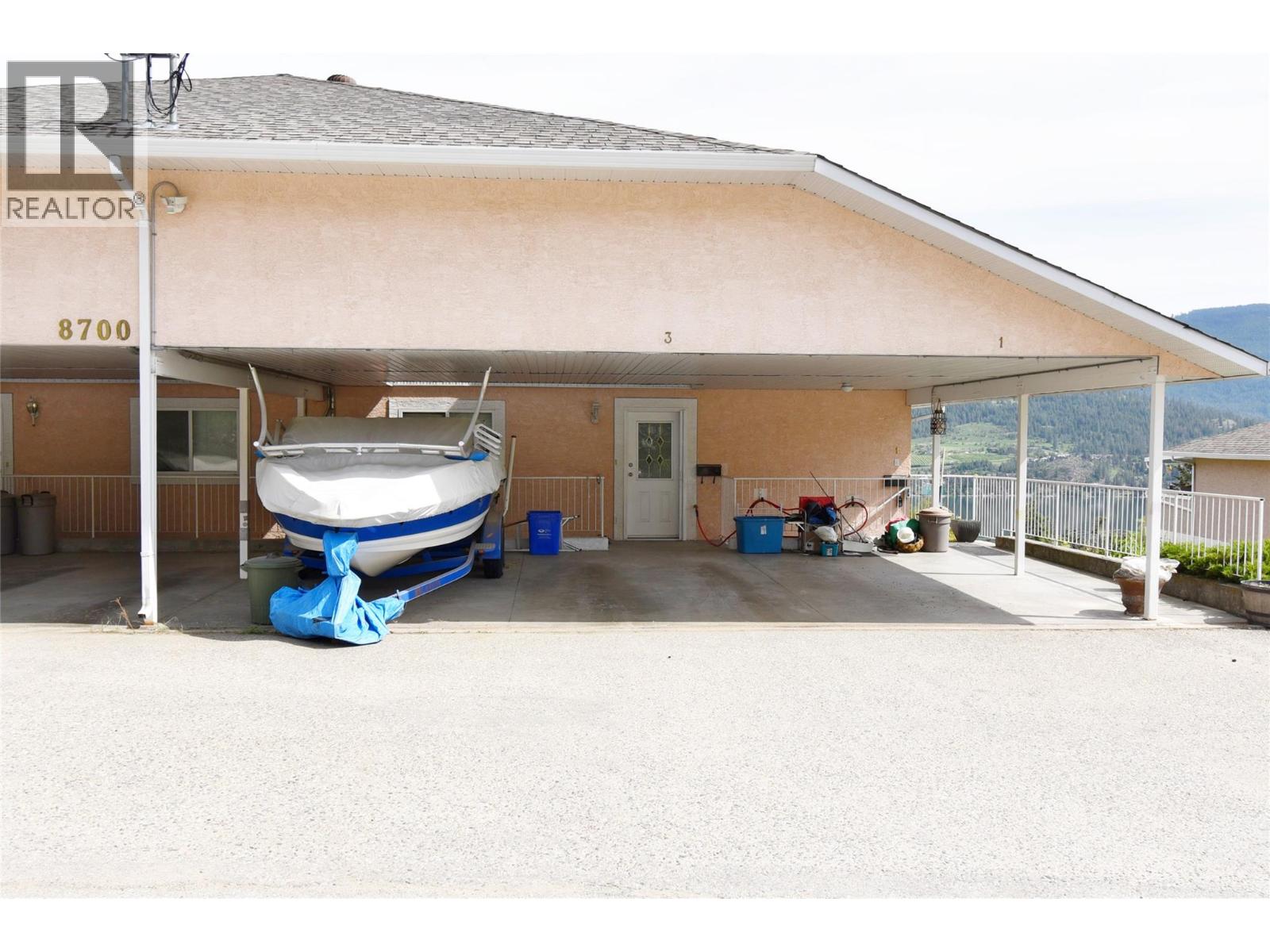 8700 Clerke Road Unit# 3, Coldstream, British Columbia  V0E 1W2 - Photo 2 - 10377734