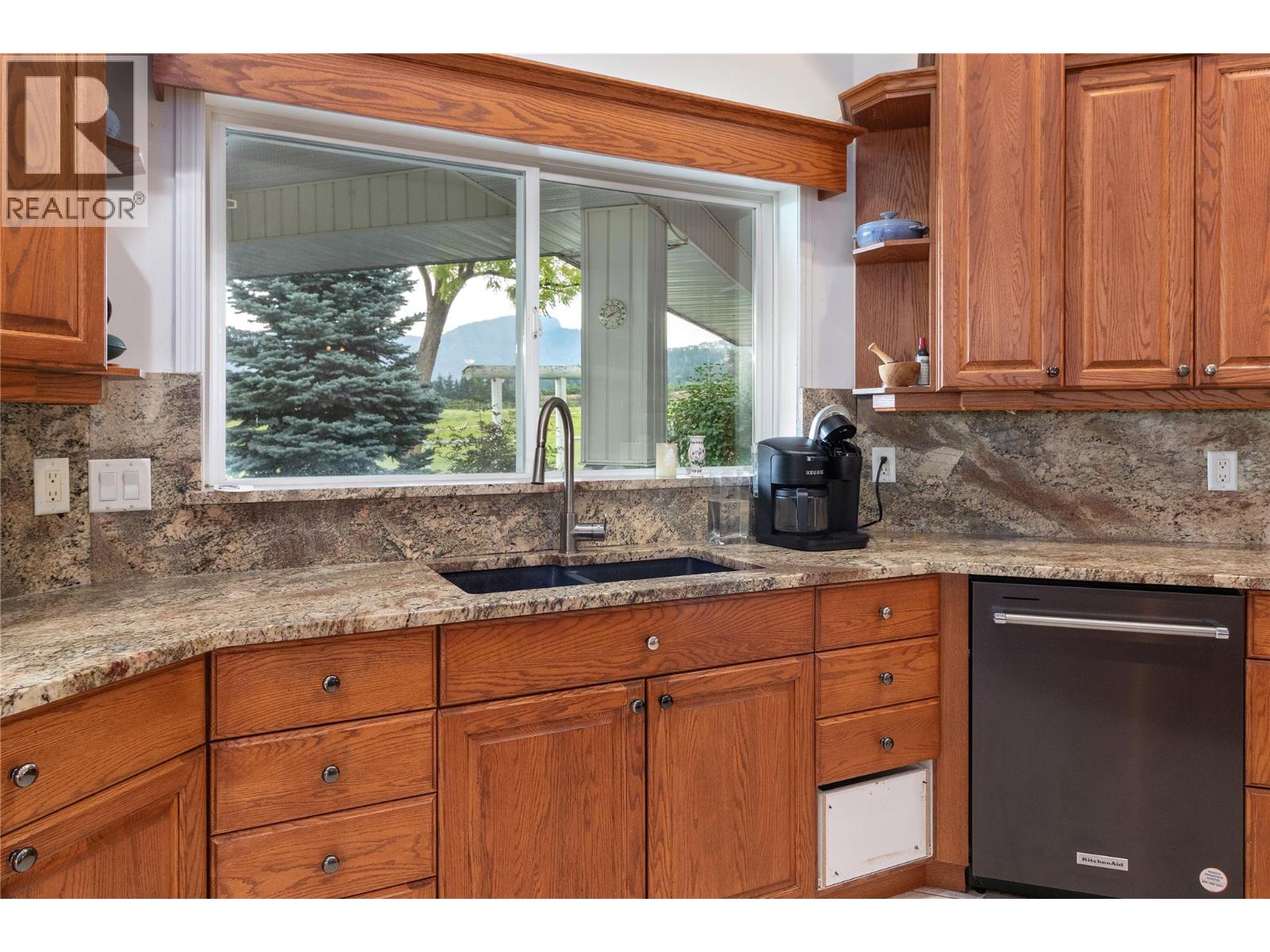 2457 Belgo Road, Kelowna, British Columbia  V1P 1E2 - Photo 12 - 10377729