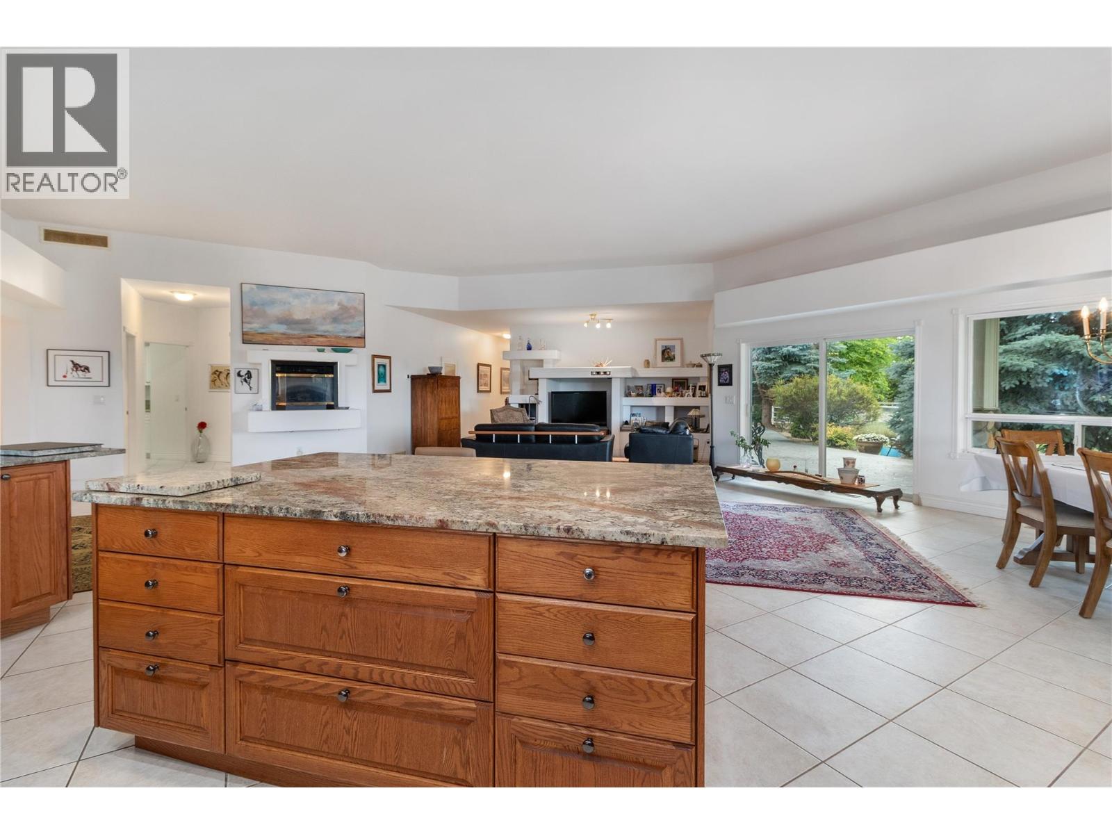 2457 Belgo Road, Kelowna, British Columbia  V1P 1E2 - Photo 14 - 10377729