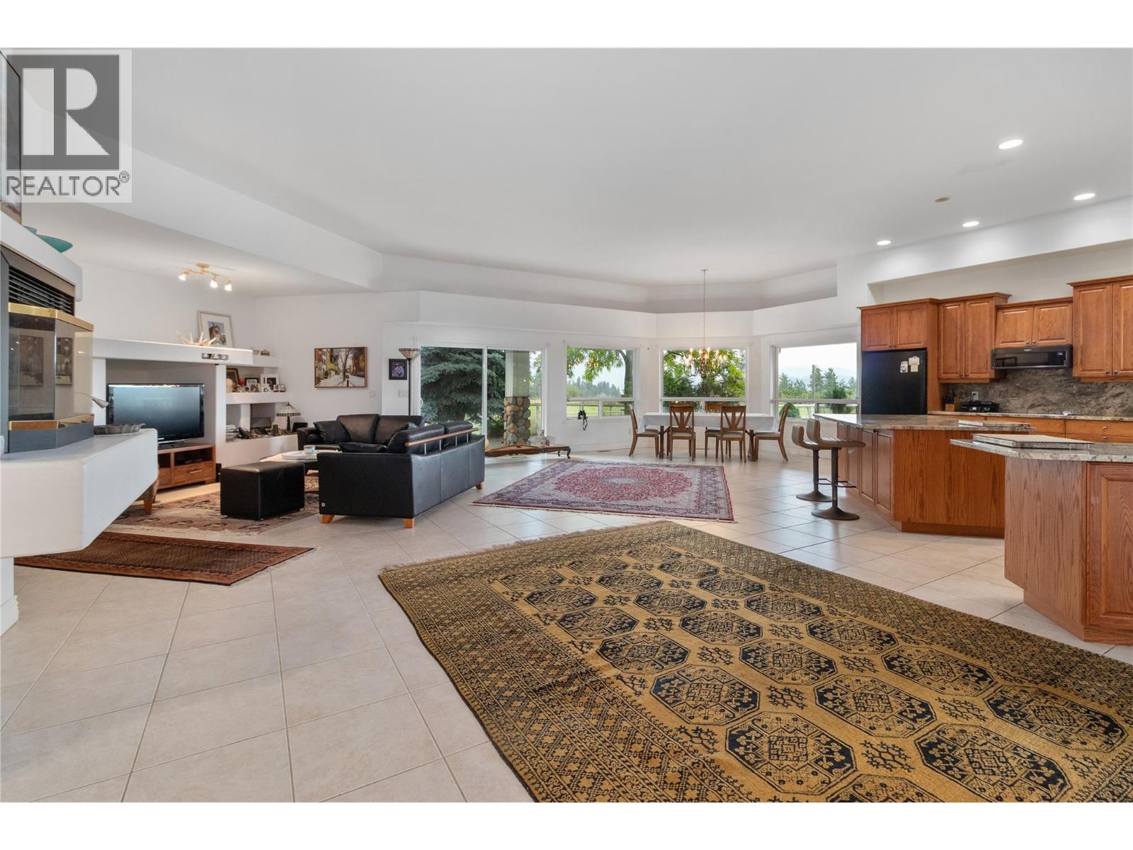 2457 Belgo Road, Kelowna, British Columbia  V1P 1E2 - Photo 17 - 10377729