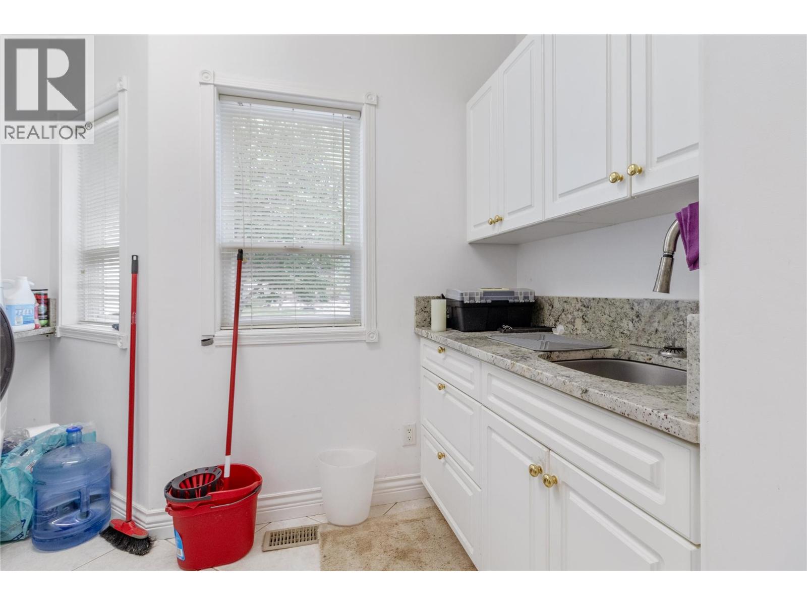 2457 Belgo Road, Kelowna, British Columbia  V1P 1E2 - Photo 37 - 10377729