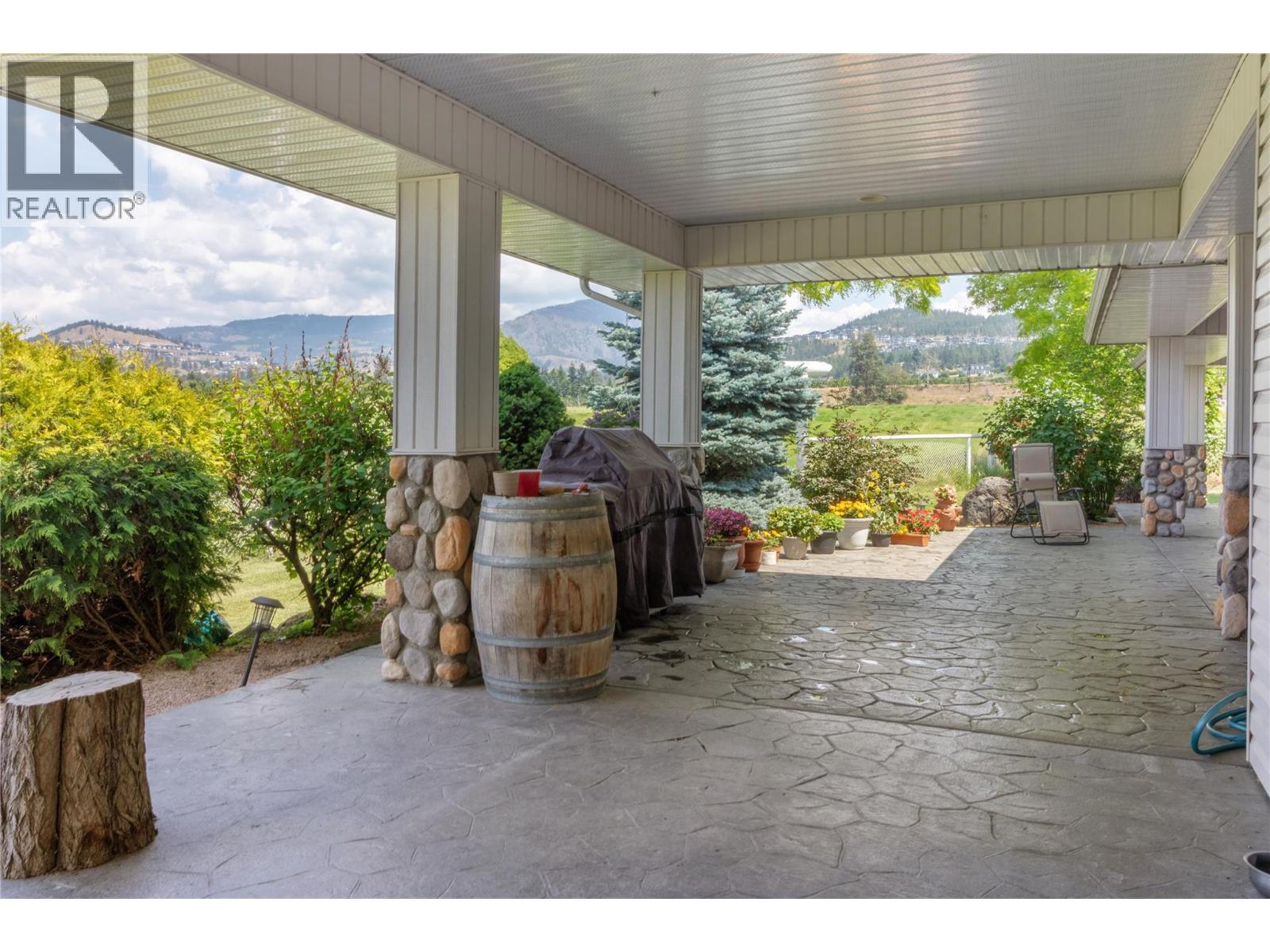 2457 Belgo Road, Kelowna, British Columbia  V1P 1E2 - Photo 45 - 10377729