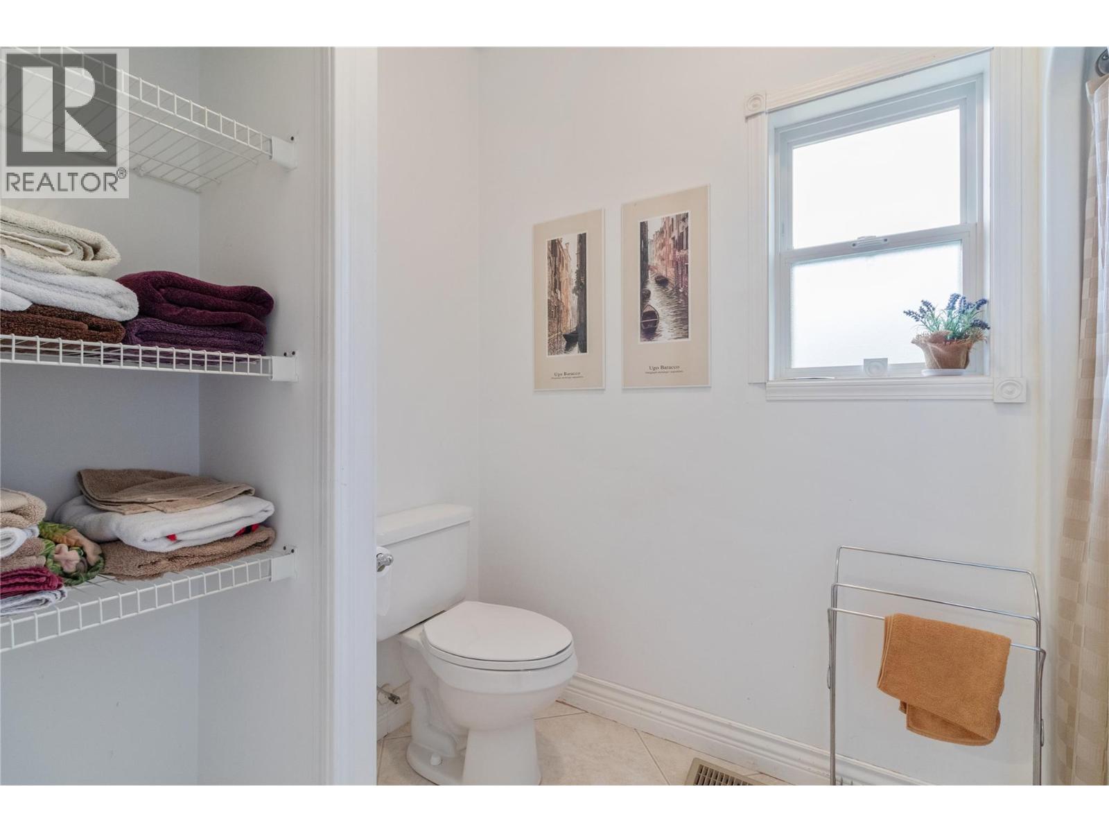 2457 Belgo Road, Kelowna, British Columbia  V1P 1E2 - Photo 24 - 10377722