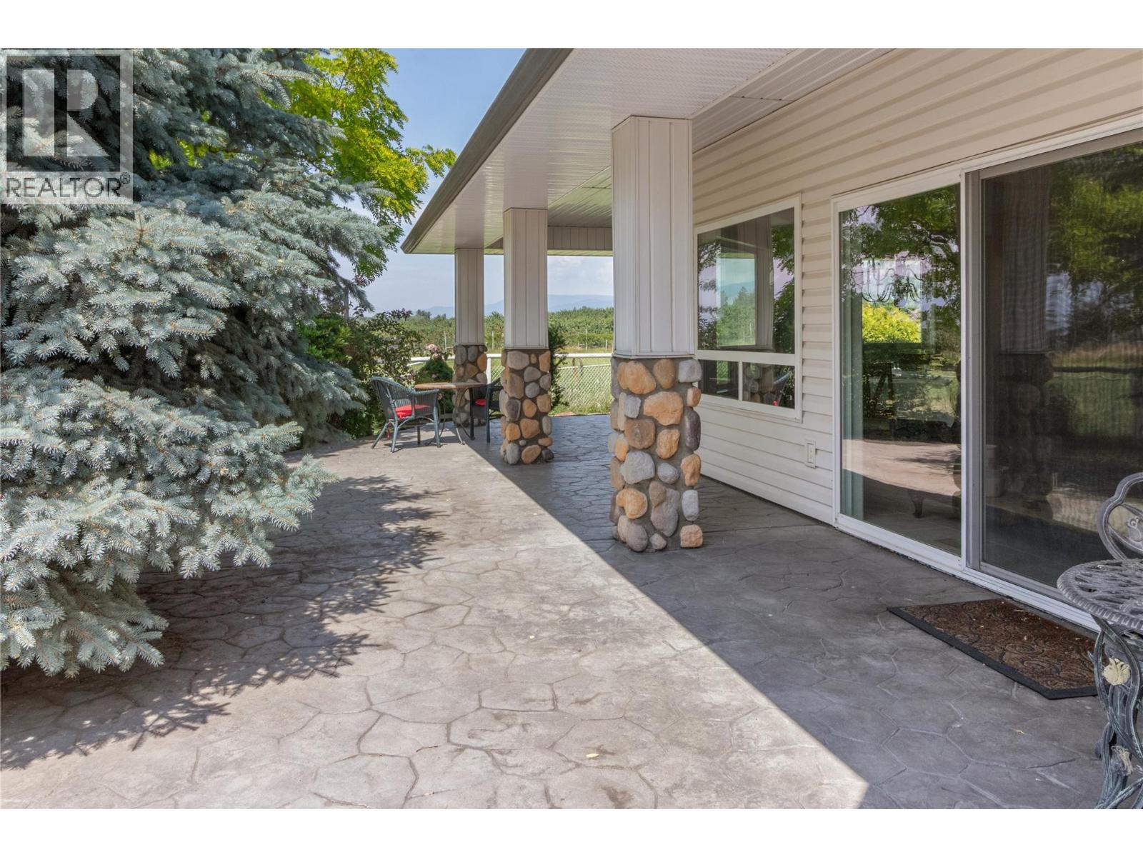 2457 Belgo Road, Kelowna, British Columbia  V1P 1E2 - Photo 44 - 10377722