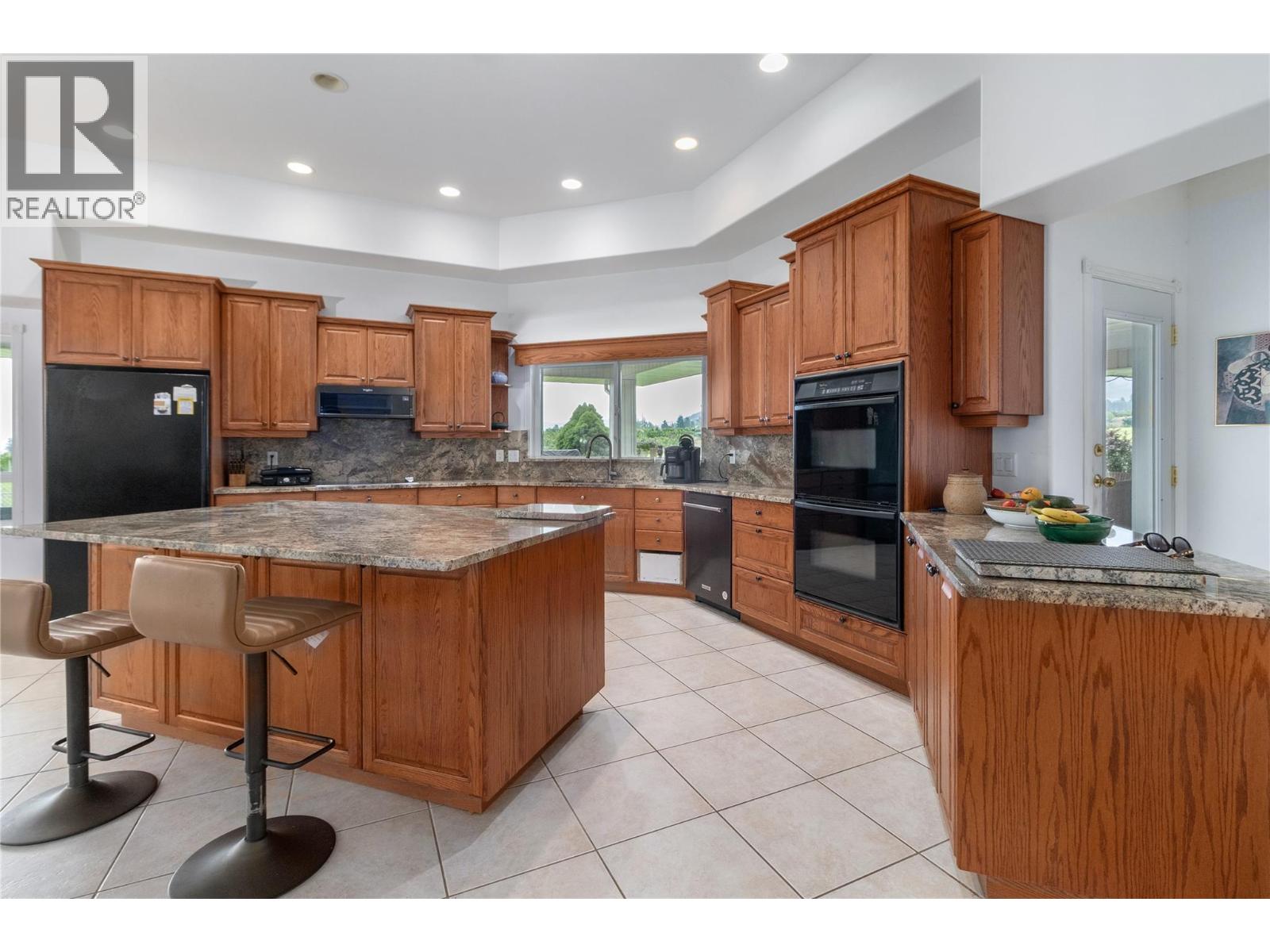 2457 Belgo Road, Kelowna, British Columbia  V1P 1E2 - Photo 9 - 10377722