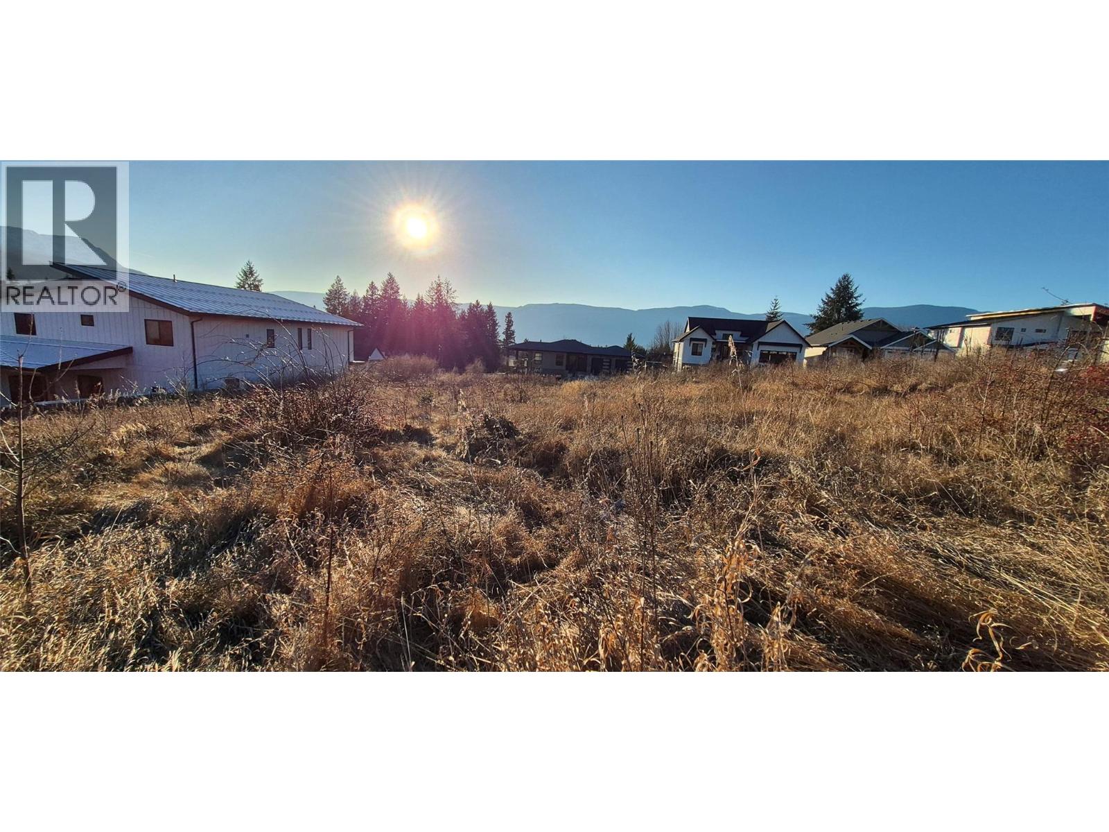 1860 35 Street Ne, Salmon Arm, British Columbia  V1E 1Z3 - Photo 12 - 10377554