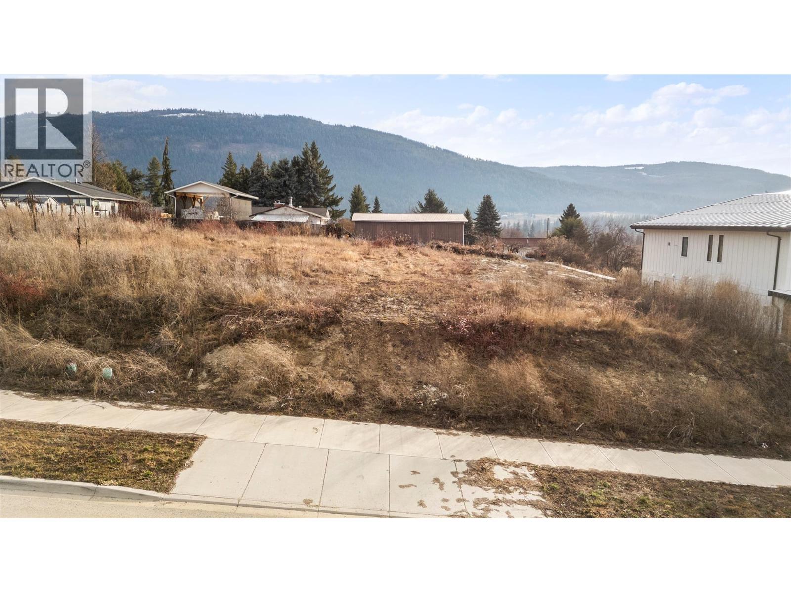 1860 35 Street Ne, Salmon Arm, British Columbia  V1E 1Z3 - Photo 22 - 10377554
