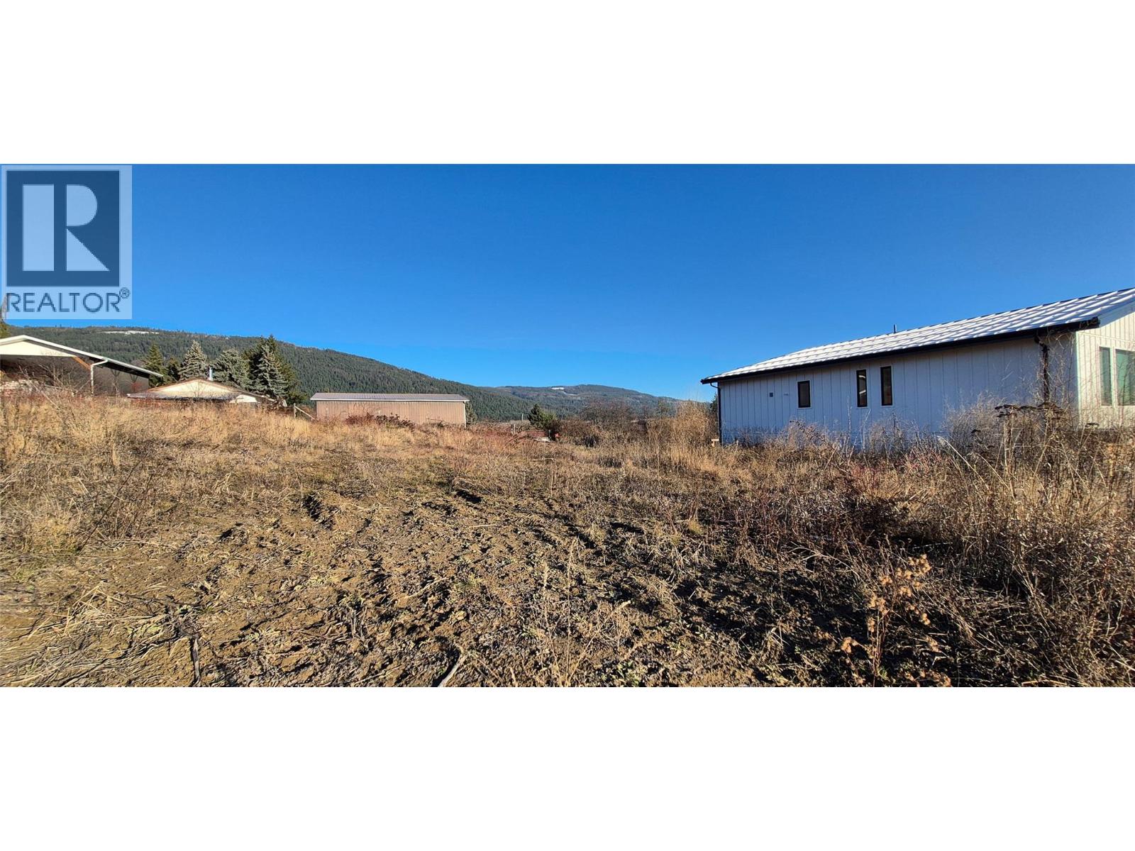 1860 35 Street Ne, Salmon Arm, British Columbia  V1E 1Z3 - Photo 7 - 10377554