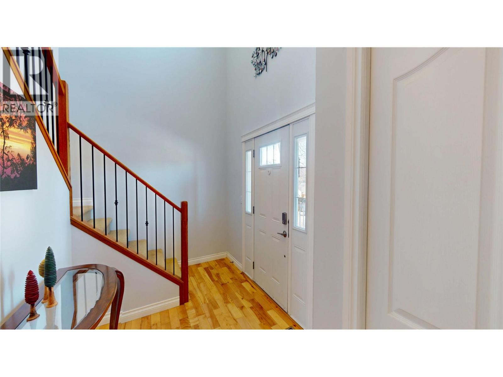 113 17th Street S, Cranbrook, British Columbia  V1C 0A1 - Photo 5 - 10376975