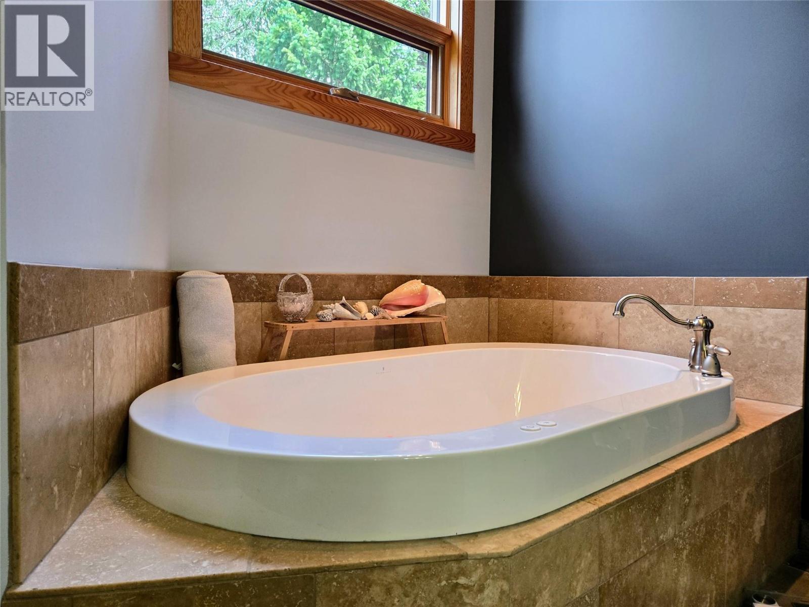 2517 Cobblestone Trail, Invermere, British Columbia  V0A 1K6 - Photo 34 - 10376767