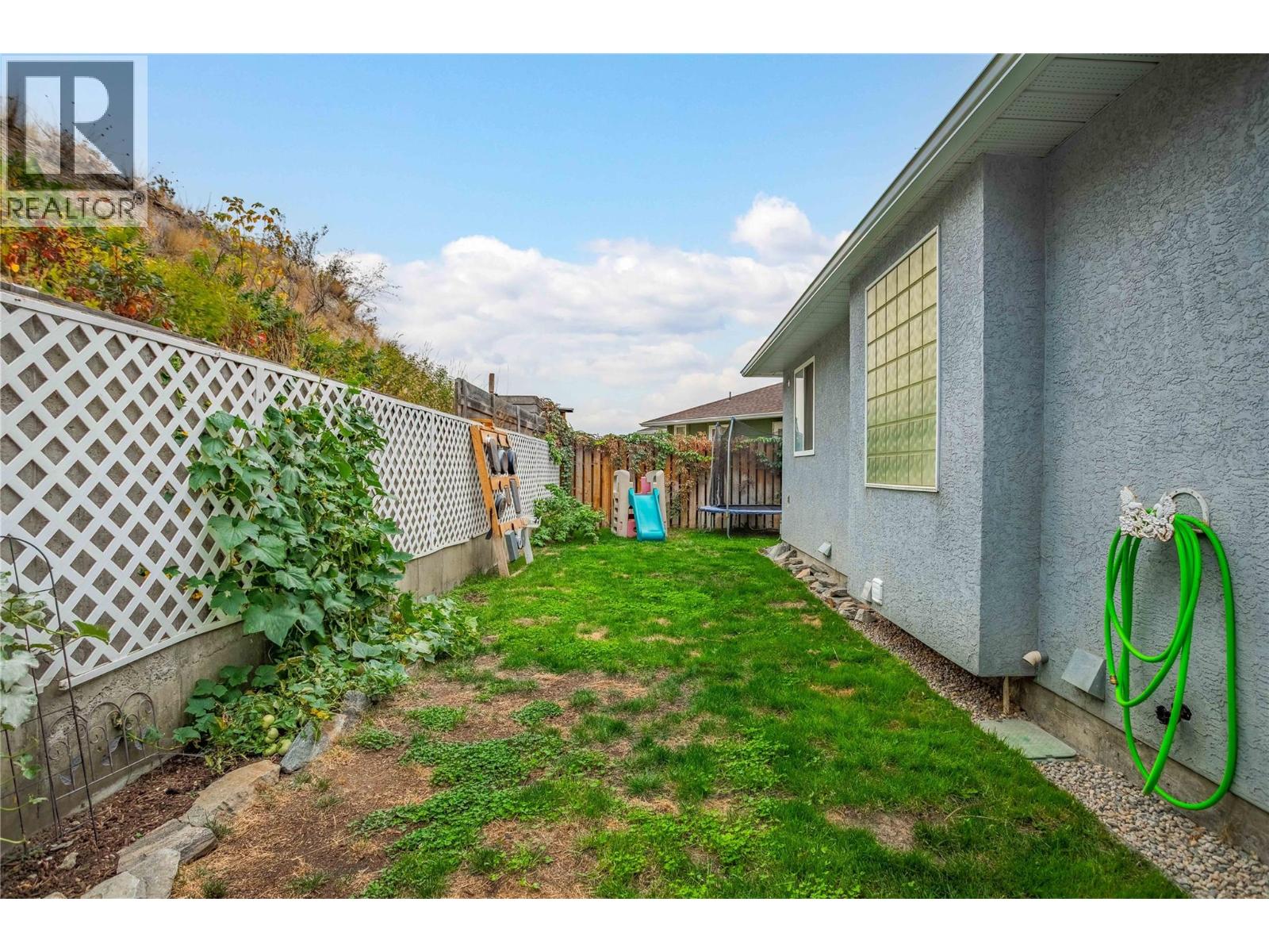 1341 Peachcliff Drive, Okanagan Falls, British Columbia  V0H 1R1 - Photo 12 - 10377836