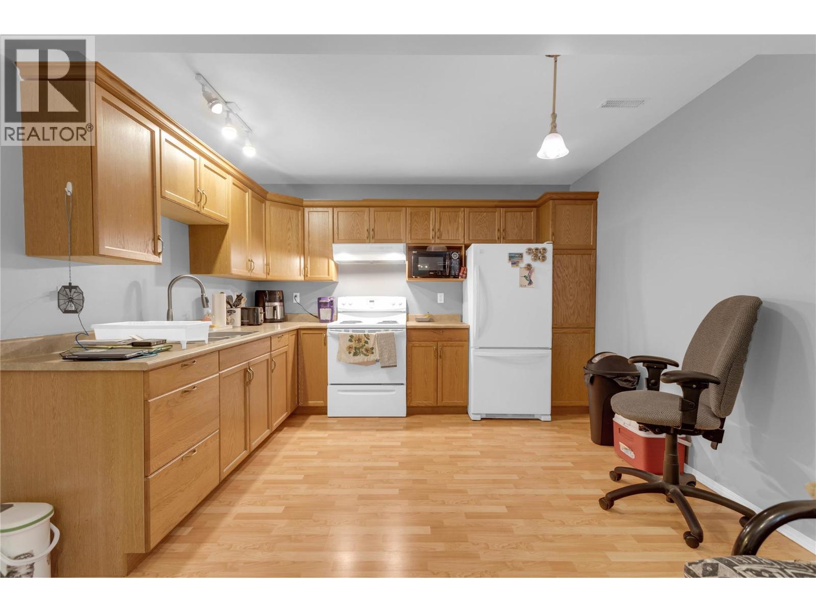 1341 Peachcliff Drive, Okanagan Falls, British Columbia  V0H 1R1 - Photo 33 - 10377836