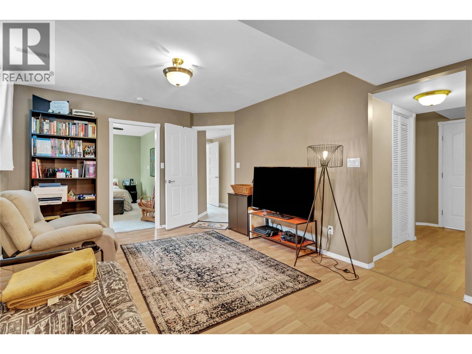 1341 Peachcliff Drive, Okanagan Falls, British Columbia  V0H 1R1 - Photo 35 - 10377836