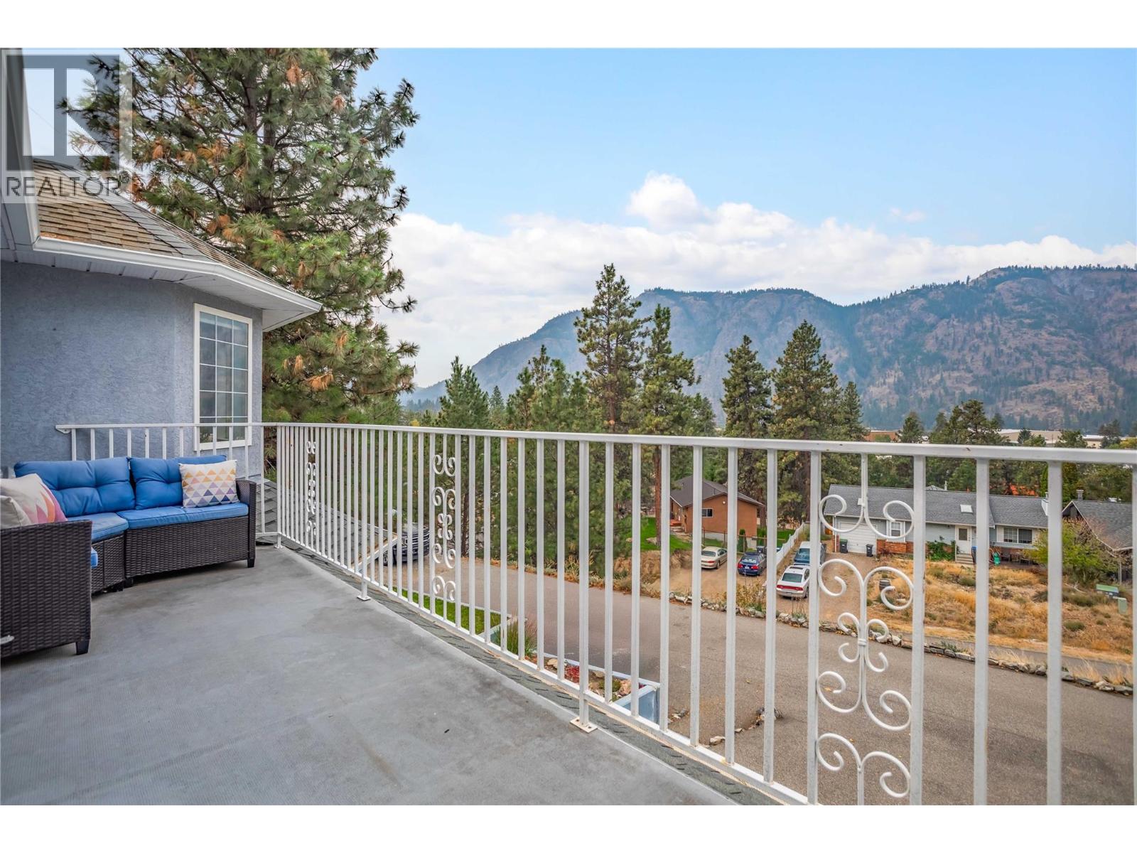 1341 Peachcliff Drive, Okanagan Falls, British Columbia  V0H 1R1 - Photo 6 - 10377836