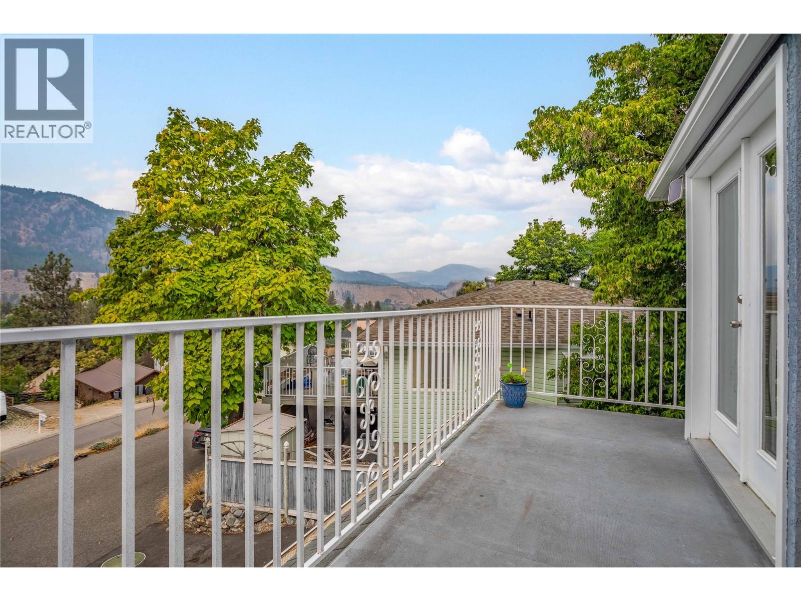 1341 Peachcliff Drive, Okanagan Falls, British Columbia  V0H 1R1 - Photo 7 - 10377836