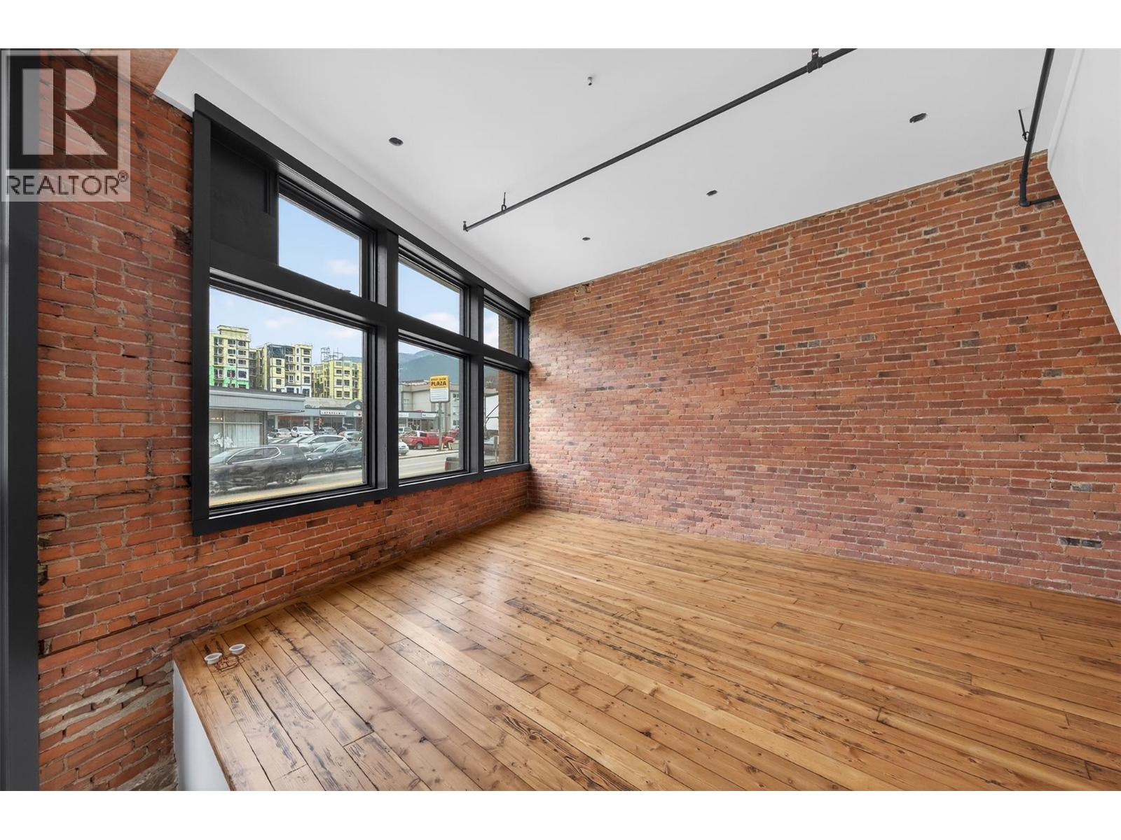 625 Front Street Unit# 106, Nelson, British Columbia  V1L 4B6 - Photo 3 - 10377560