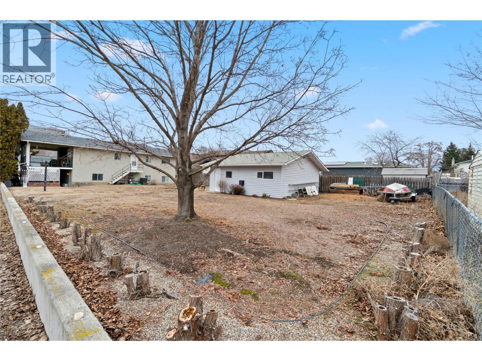 2627 Greenfield Avenue, Kamloops, British Columbia  V2B 4P9 - Photo 28 - 10377813