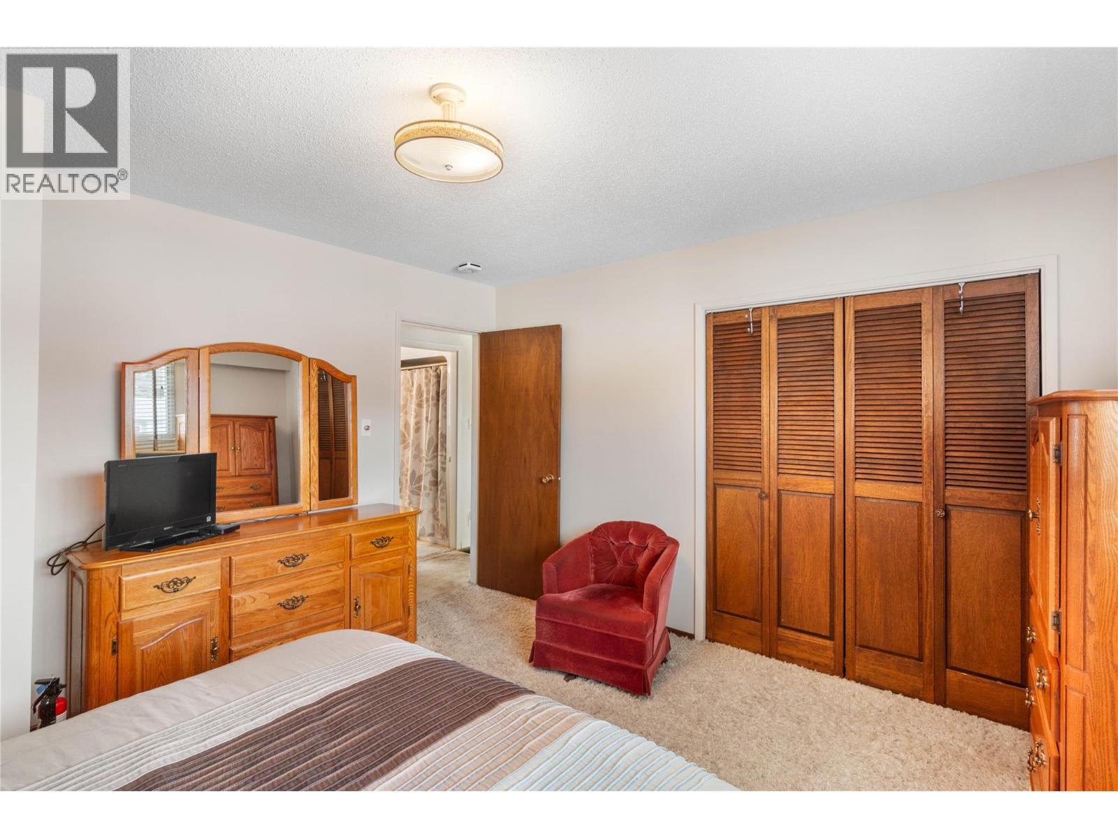 2627 Greenfield Avenue, Kamloops, British Columbia  V2B 4P9 - Photo 8 - 10377813