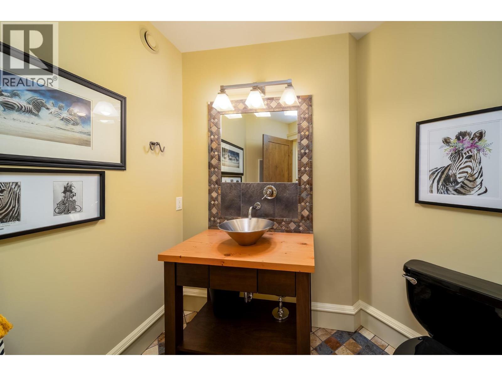 698 Arbor View Drive, Kelowna, British Columbia  V1W 4Z5 - Photo 37 - 10375813