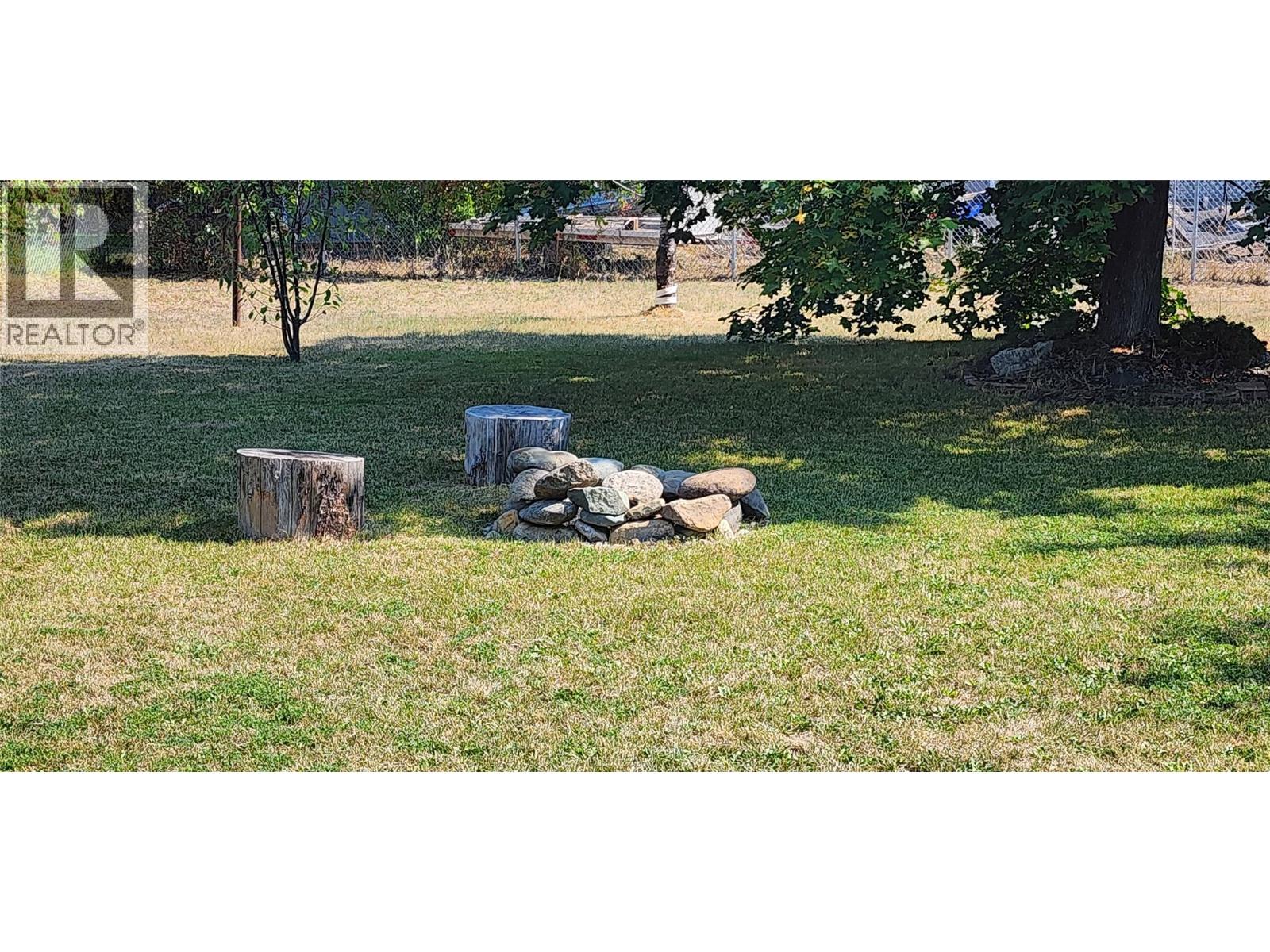 4960 Vernon Street, Grand Forks, British Columbia  V0H 1H5 - Photo 24 - 10377818