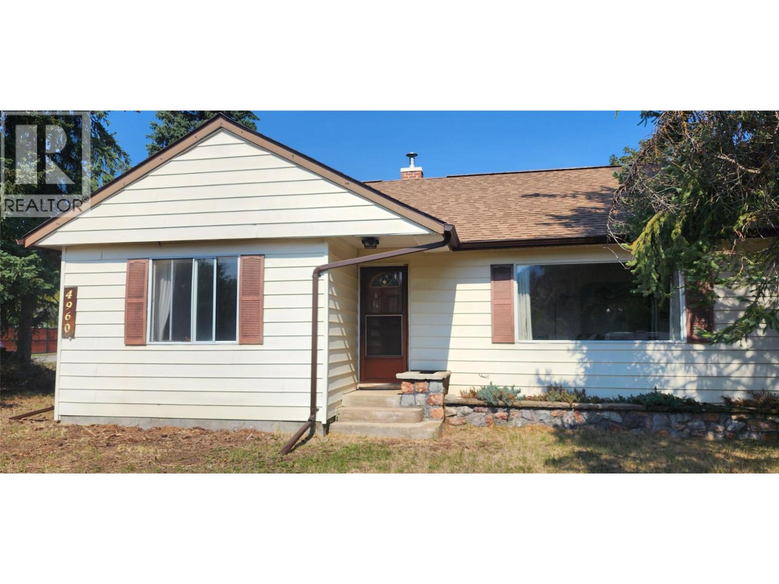 4960 Vernon Street, Grand Forks, British Columbia  V0H 1H5 - Photo 3 - 10377818