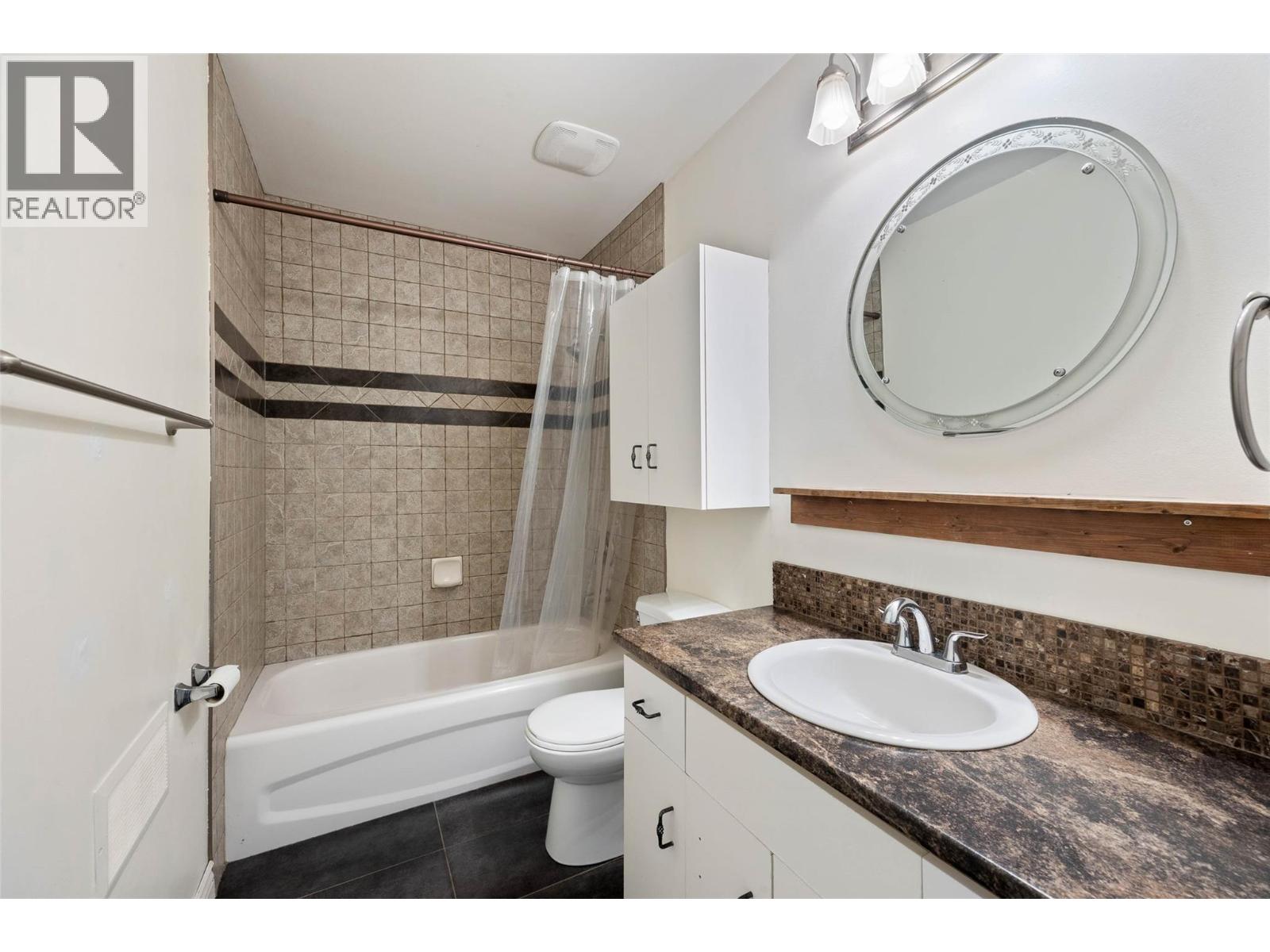 364 Waddington Drive, Kamloops, British Columbia  V2E 1M5 - Photo 10 - 10377680