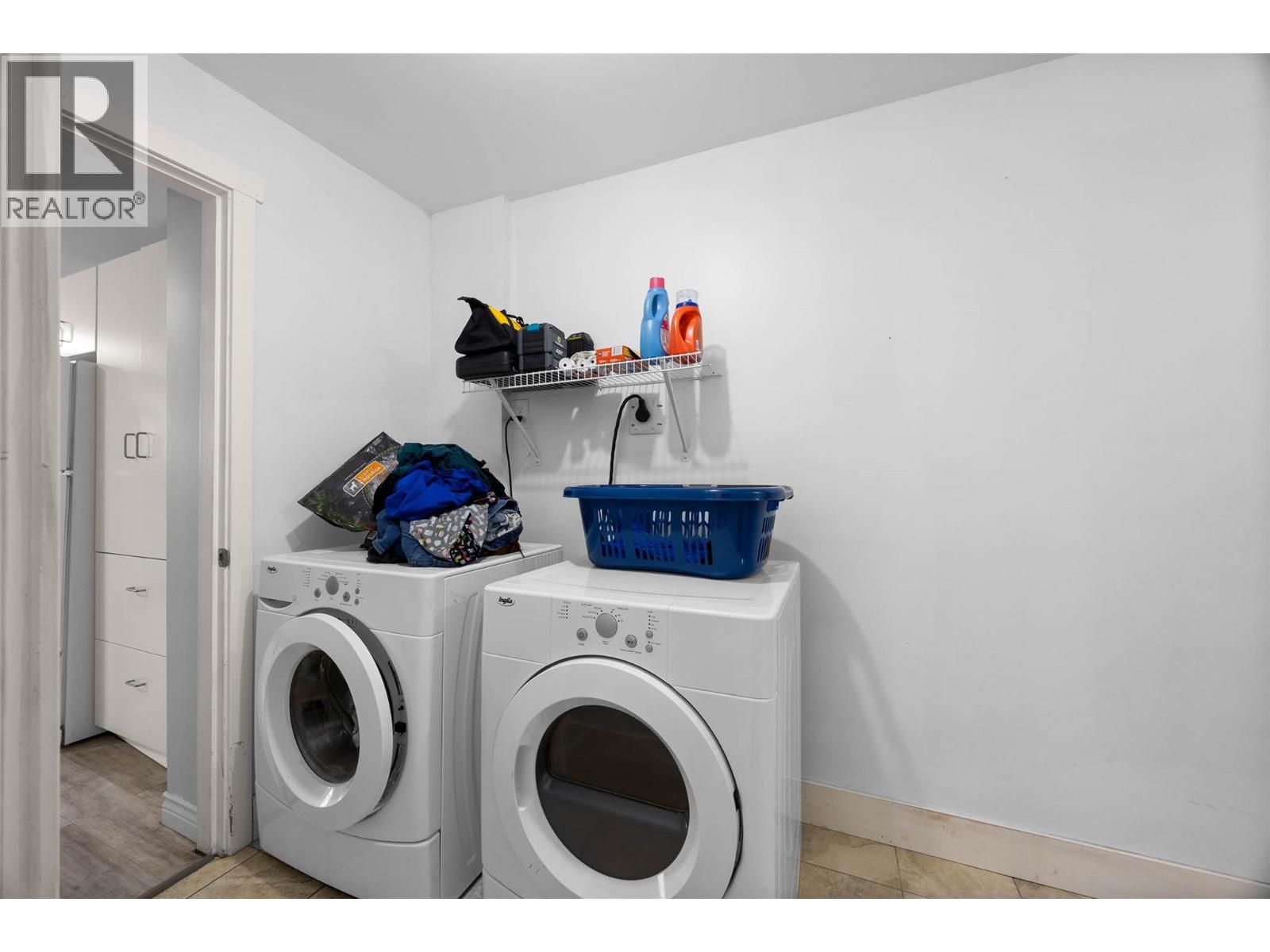 364 Waddington Drive, Kamloops, British Columbia  V2E 1M5 - Photo 24 - 10377680