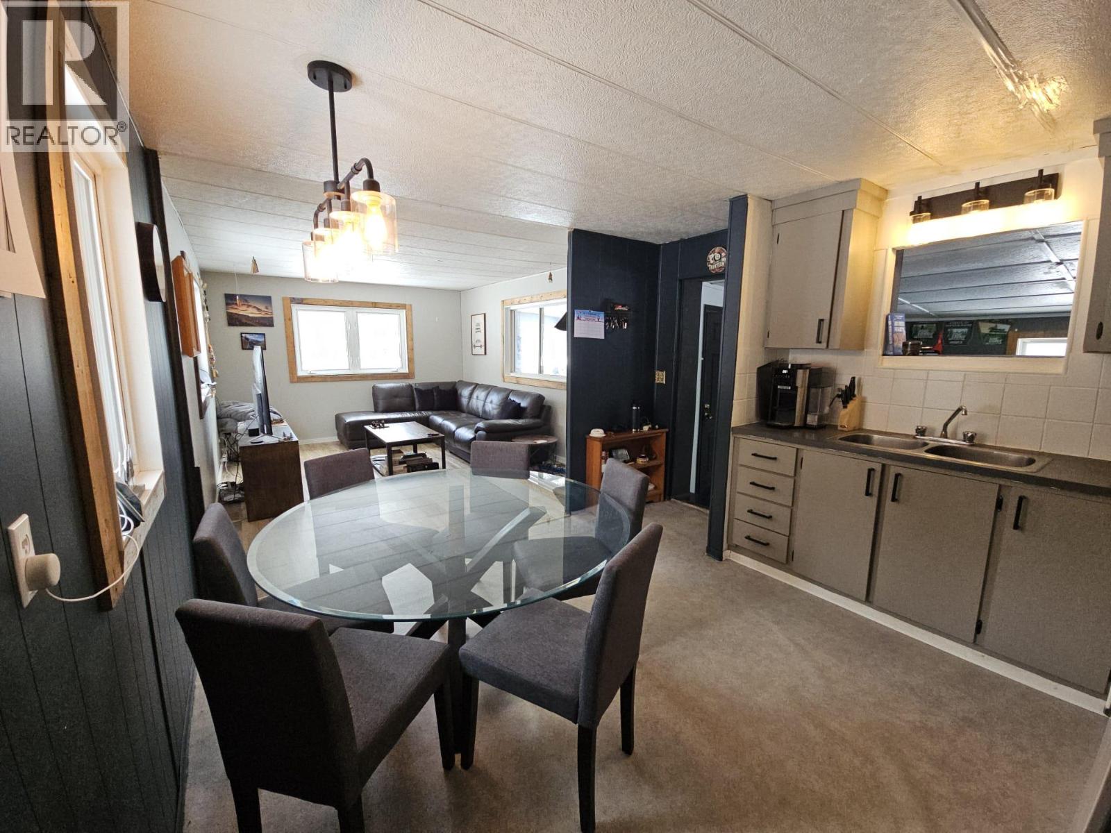 6379 Wildmare Subdivision, Chetwynd, British Columbia  V0C 1J0 - Photo 8 - 10377808