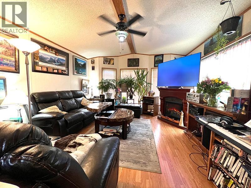 14 Pluto Drive, Kamloops, British Columbia  V2B 1A7 - Photo 1 - 10377759