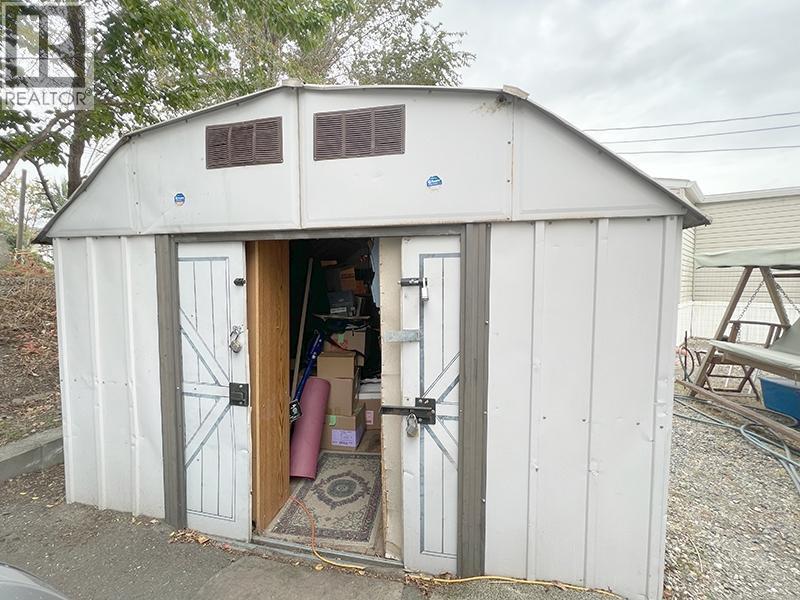 14 Pluto Drive, Kamloops, British Columbia  V2B 1A7 - Photo 13 - 10377759