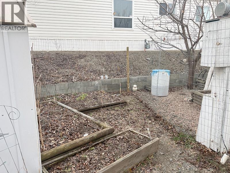 14 Pluto Drive, Kamloops, British Columbia  V2B 1A7 - Photo 18 - 10377759