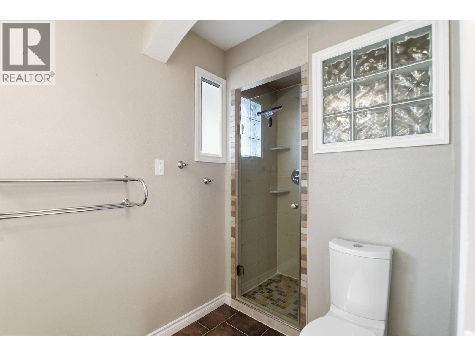 1734 Lynrick Road, Kelowna, British Columbia  V1P 1E9 - Photo 15 - 10377468