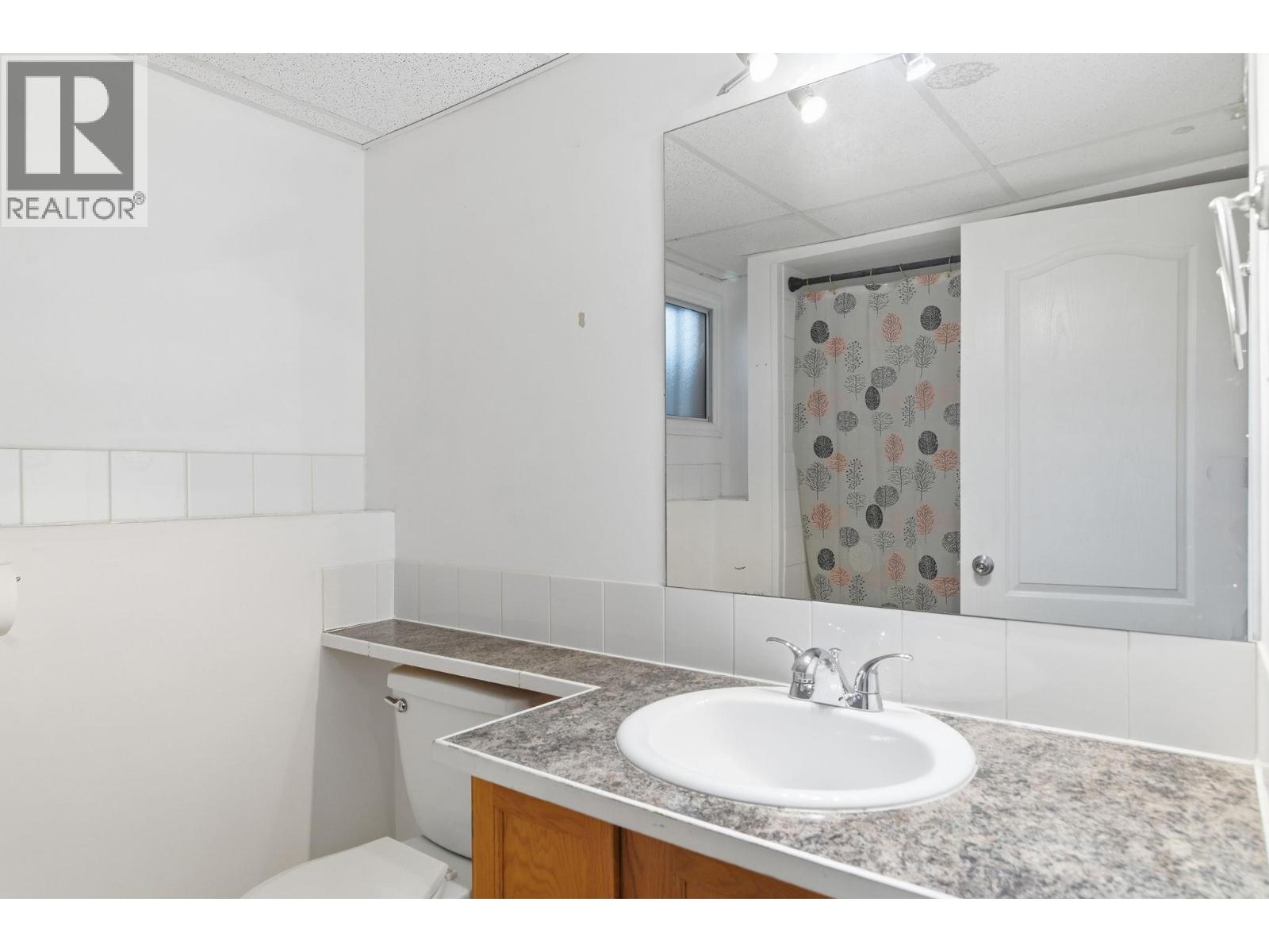 1734 Lynrick Road, Kelowna, British Columbia  V1P 1E9 - Photo 27 - 10377468