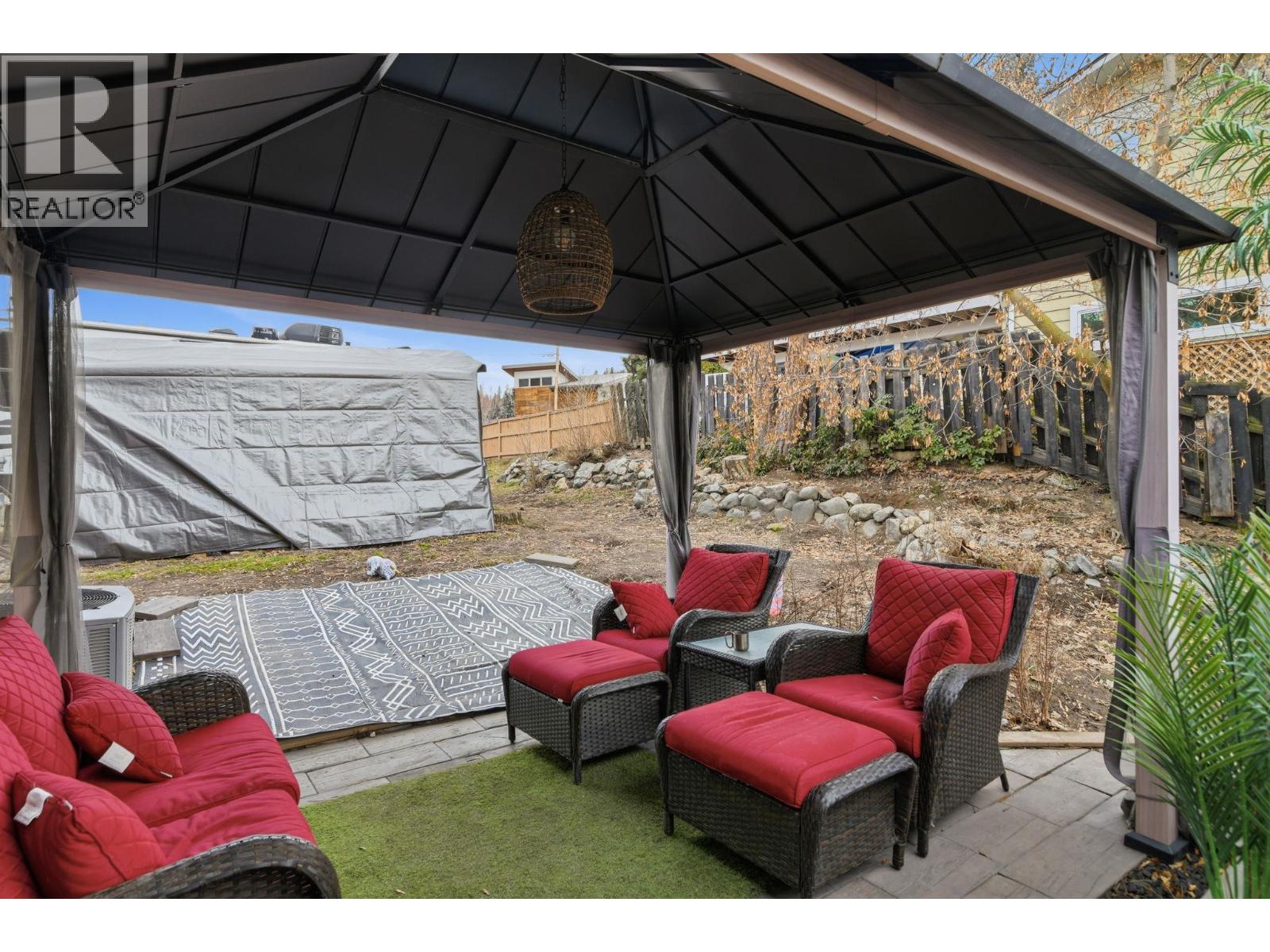 1734 Lynrick Road, Kelowna, British Columbia  V1P 1E9 - Photo 34 - 10377468