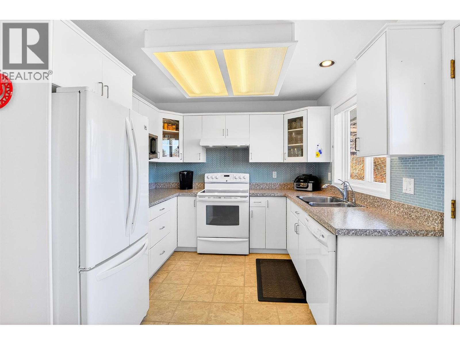 626 Ponderosa Road, Oliver, British Columbia  V0H 1T1 - Photo 15 - 10377251