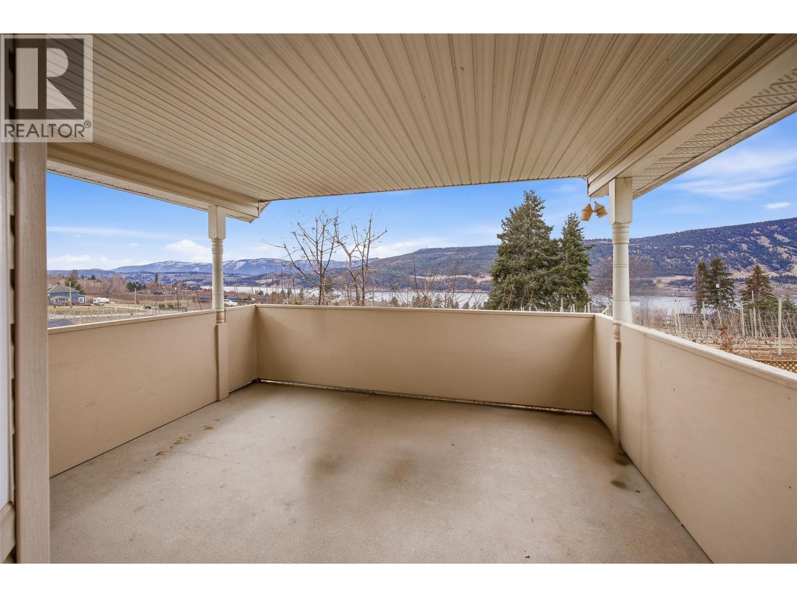 14286 Harmen Road, Lake Country, British Columbia  V4V 2B9 - Photo 8 - 10377112