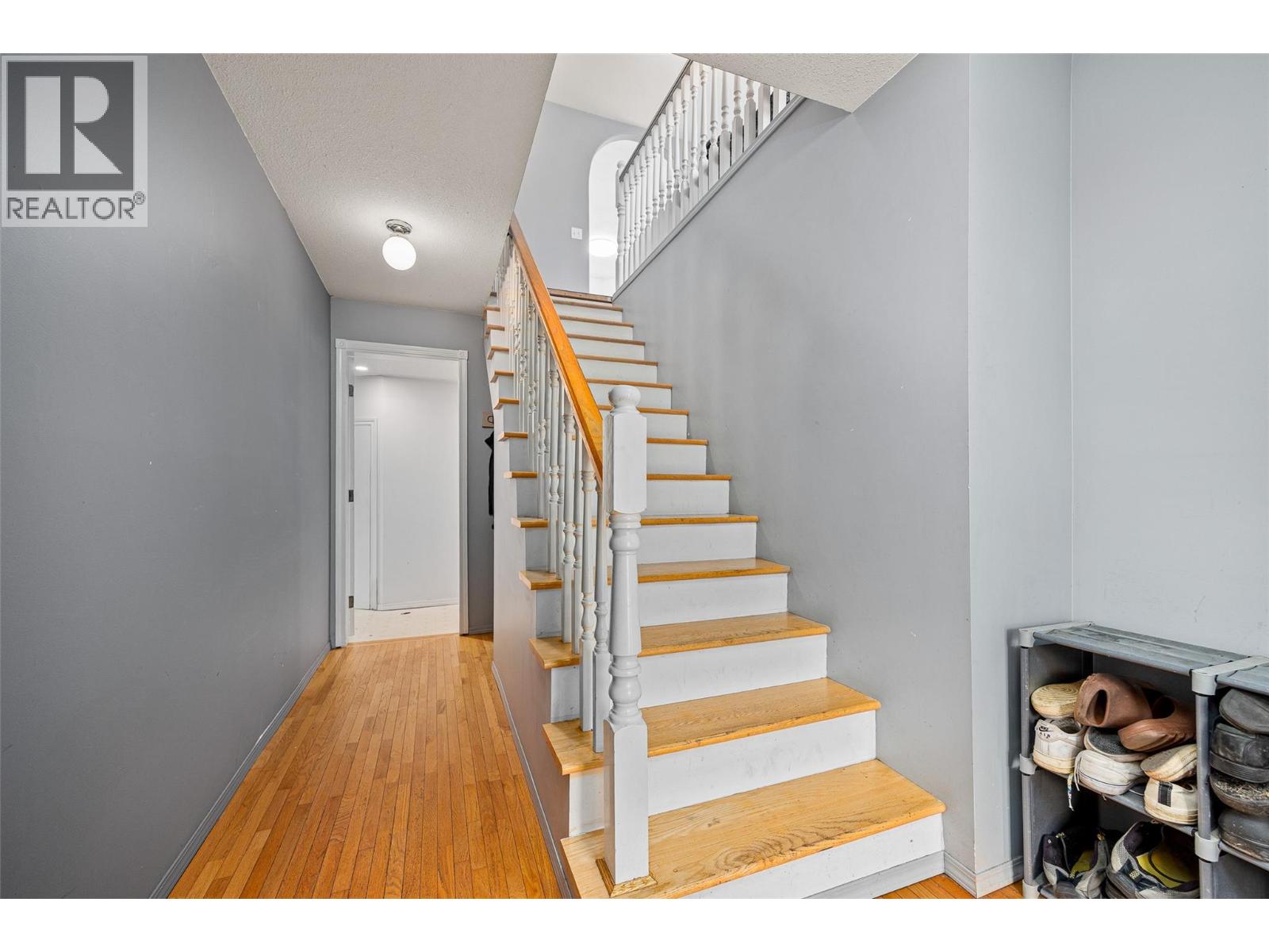 14286 Harmen Road, Lake Country, British Columbia  V4V 2B9 - Photo 9 - 10377112