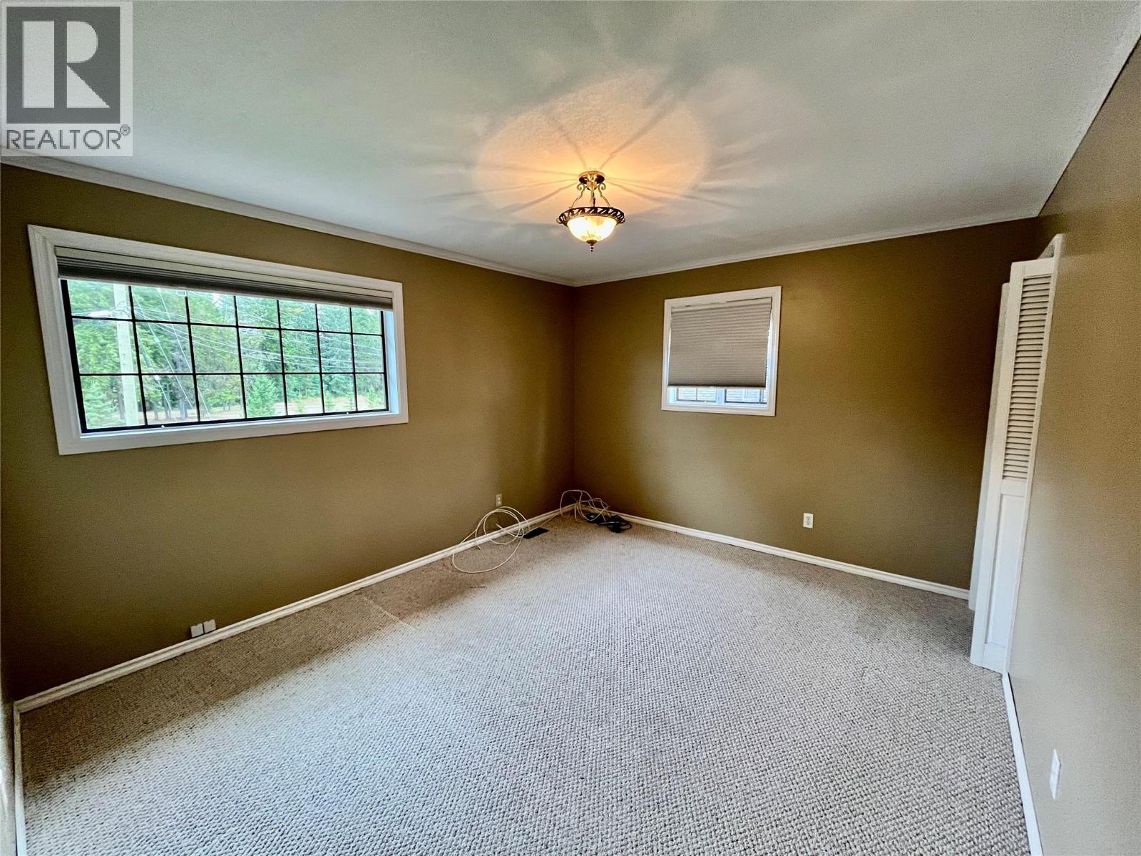 210 10th Avenue Nw, Nakusp, British Columbia  V0G 1R0 - Photo 23 - 10377700