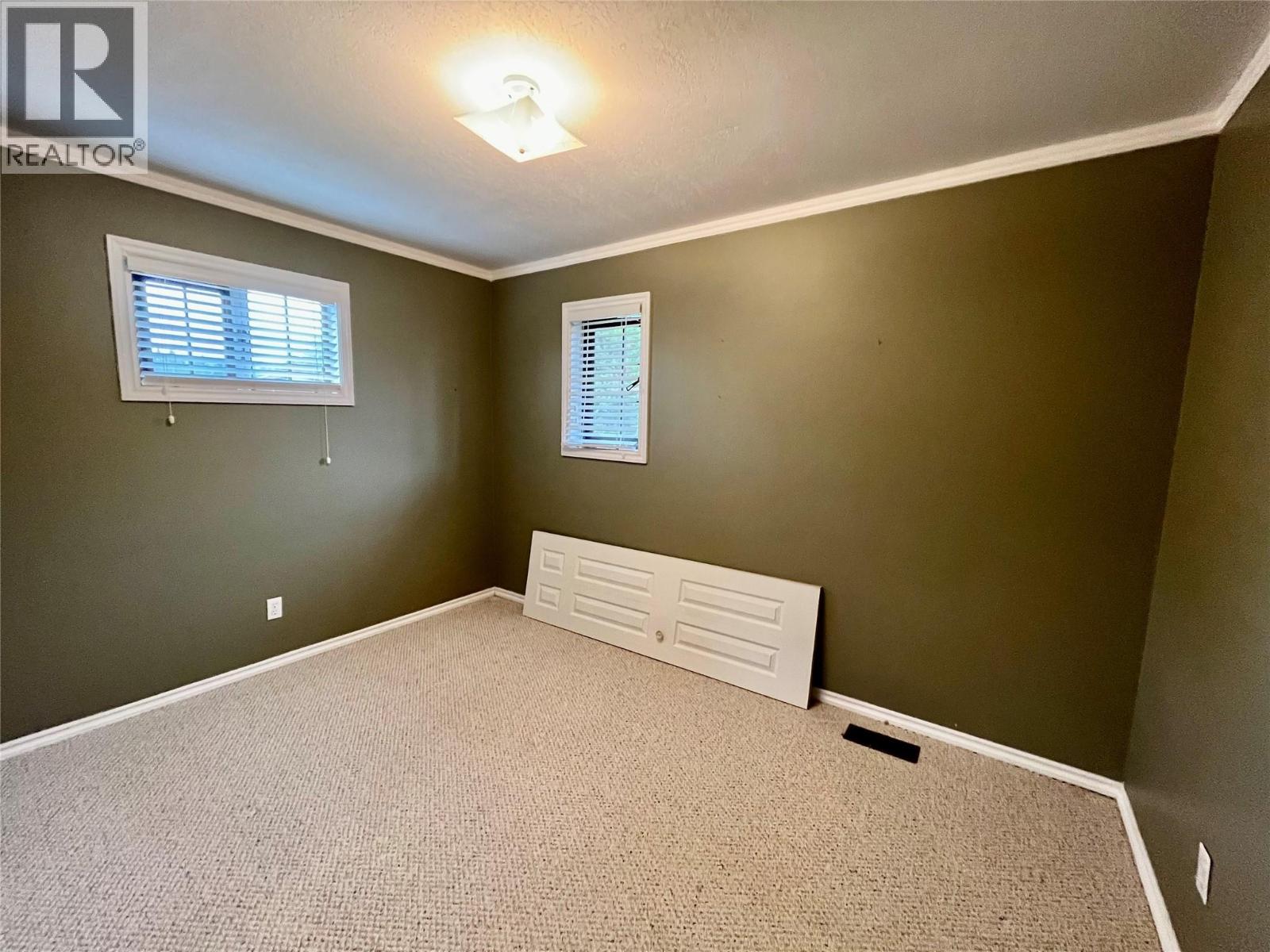 210 10th Avenue Nw, Nakusp, British Columbia  V0G 1R0 - Photo 24 - 10377700