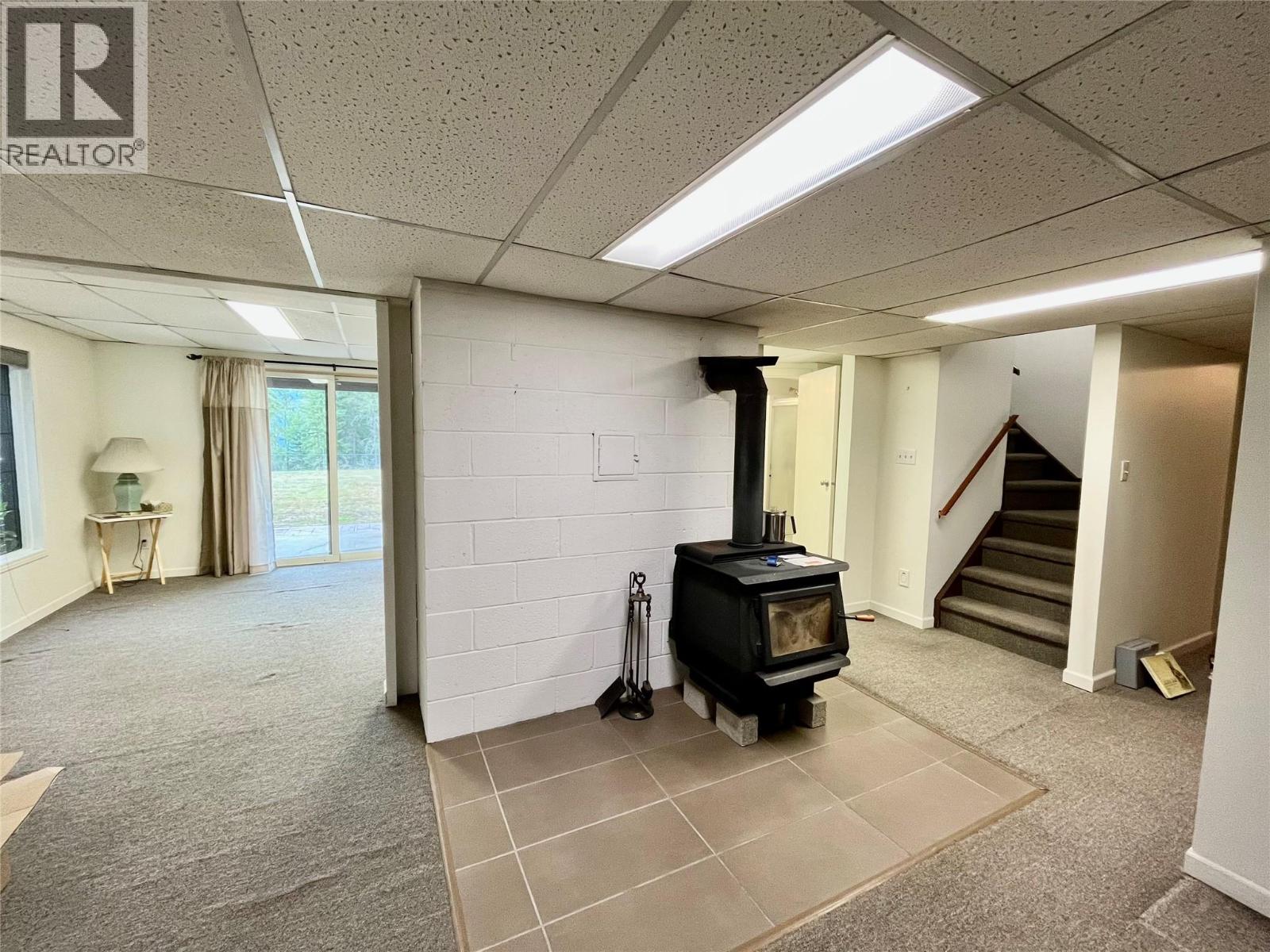 210 10th Avenue Nw, Nakusp, British Columbia  V0G 1R0 - Photo 25 - 10377700