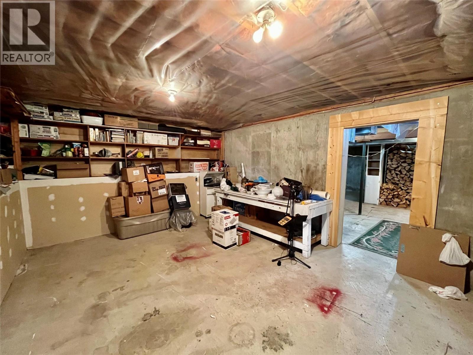 210 10th Avenue Nw, Nakusp, British Columbia  V0G 1R0 - Photo 32 - 10377700