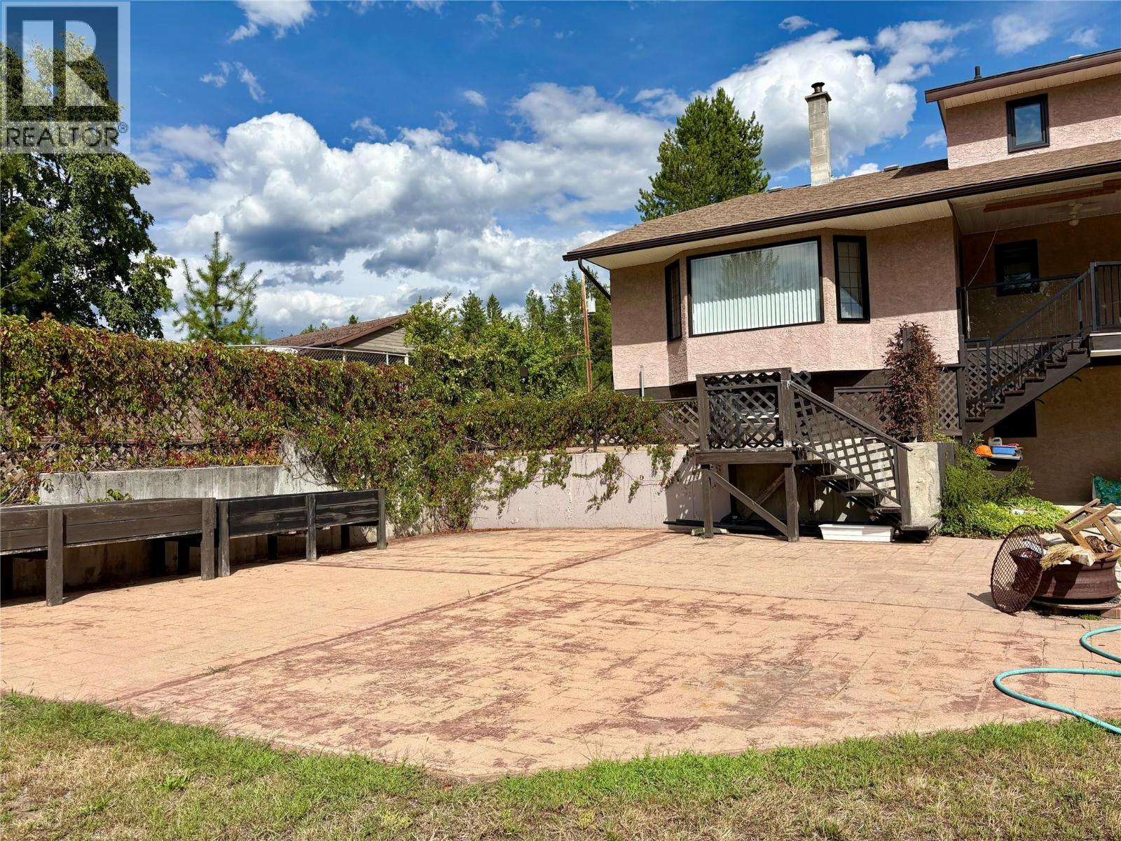 210 10th Avenue Nw, Nakusp, British Columbia  V0G 1R0 - Photo 38 - 10377700