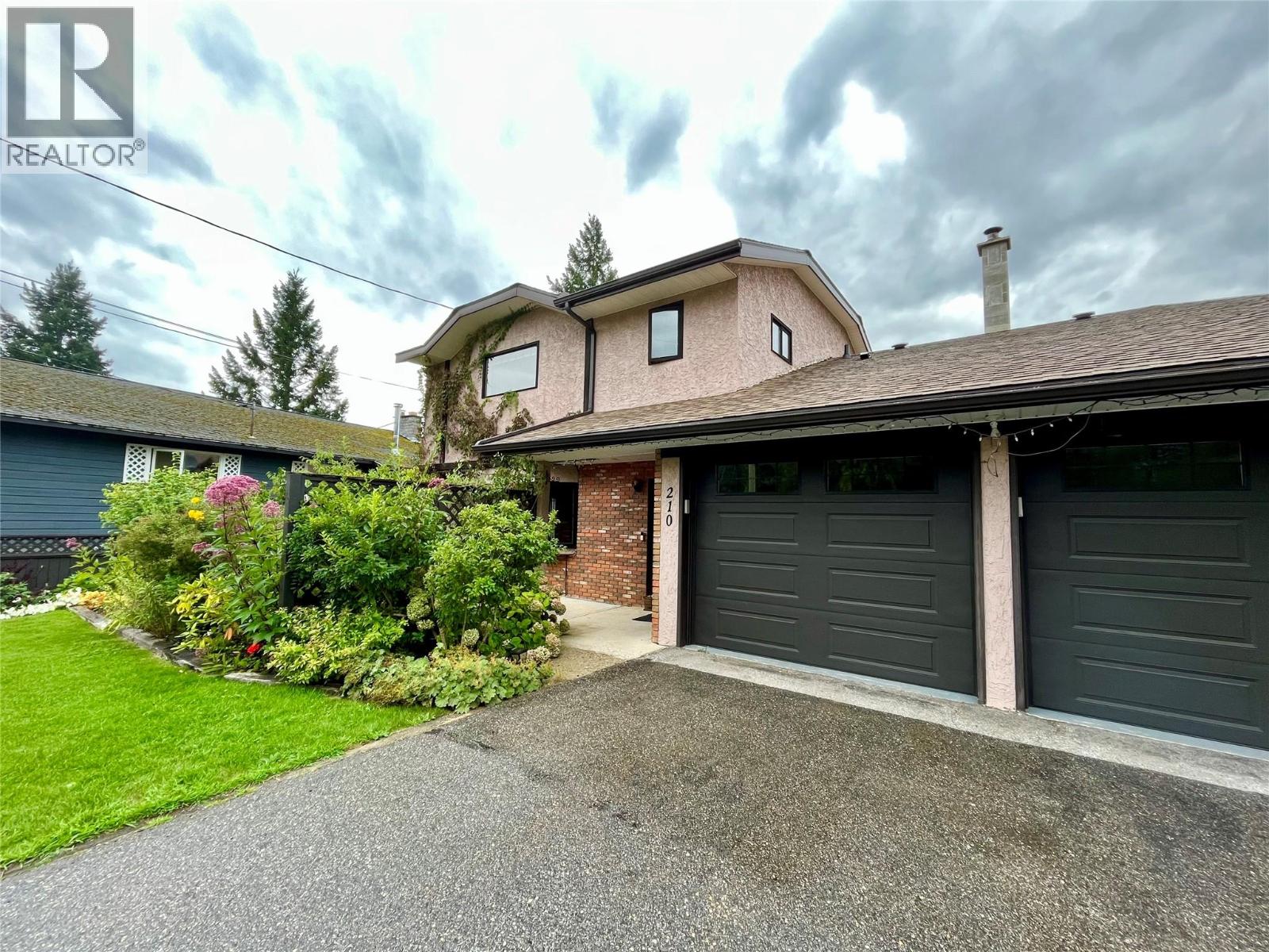 210 10th Avenue Nw, Nakusp, British Columbia  V0G 1R0 - Photo 48 - 10377700