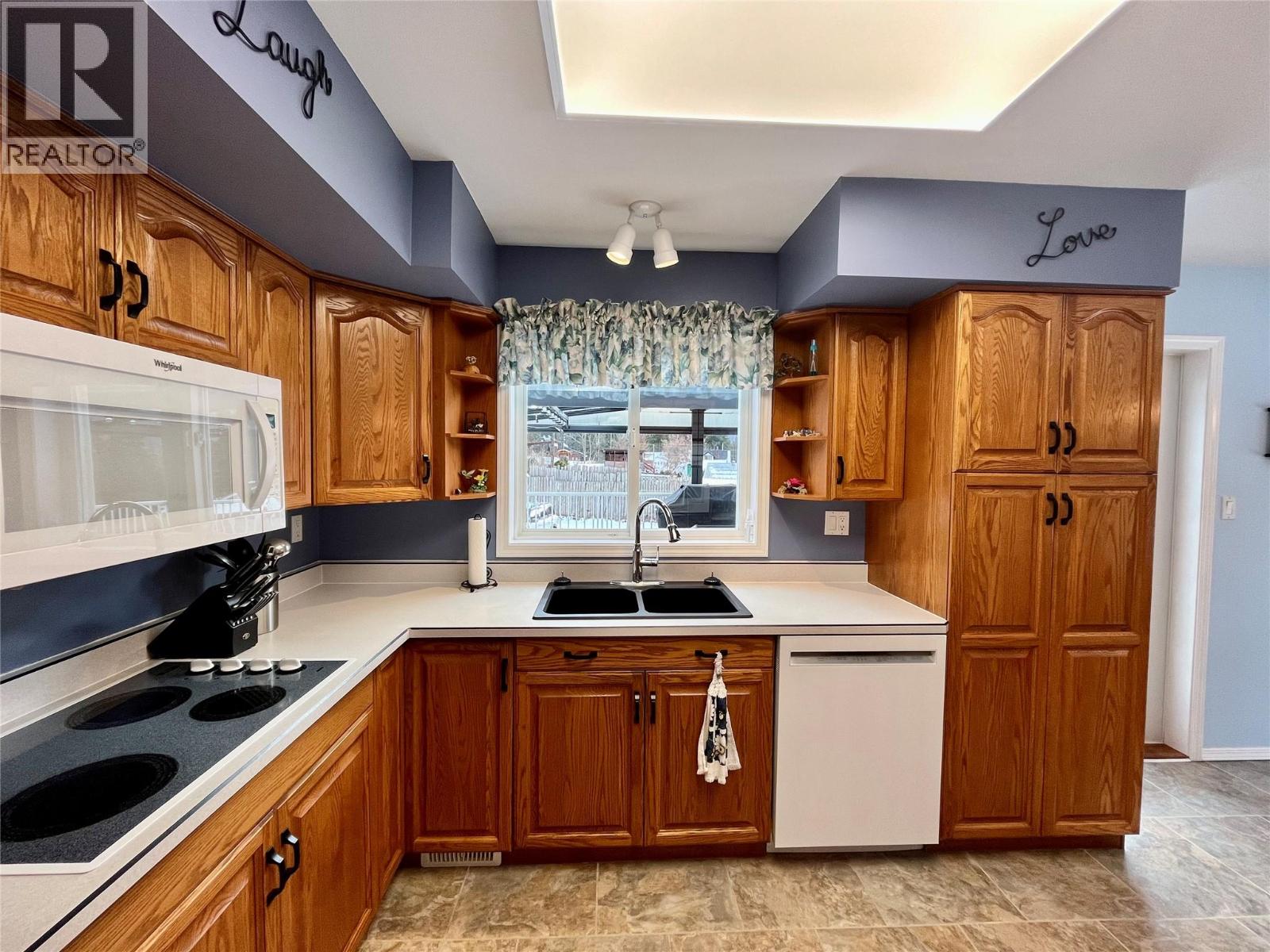 213 Burton School Road, Burton, British Columbia  V0G 1R0 - Photo 14 - 10377699